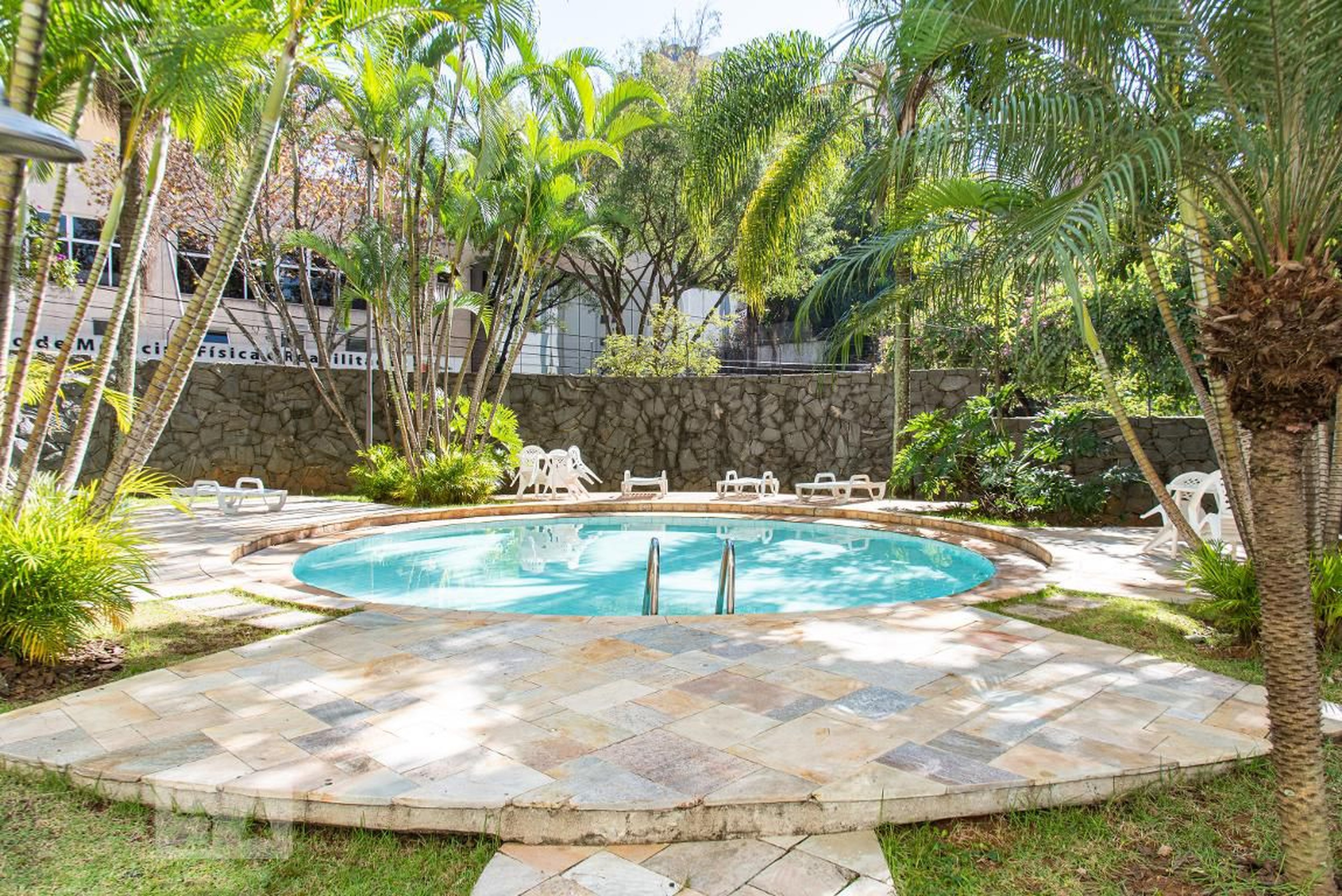 Piscina adulto - Jardim da Glória