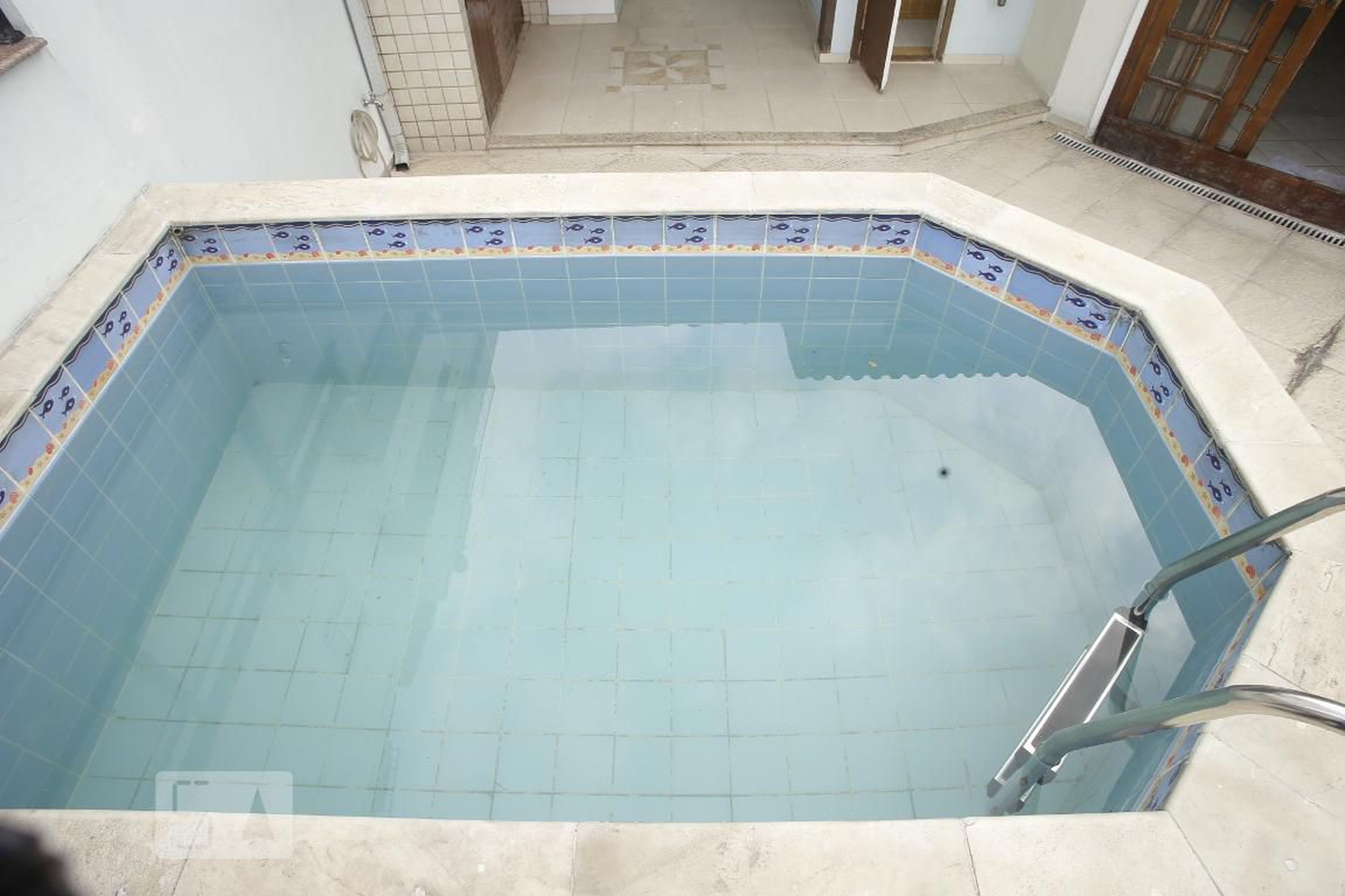 Piscina - Edifício Solar Firenze