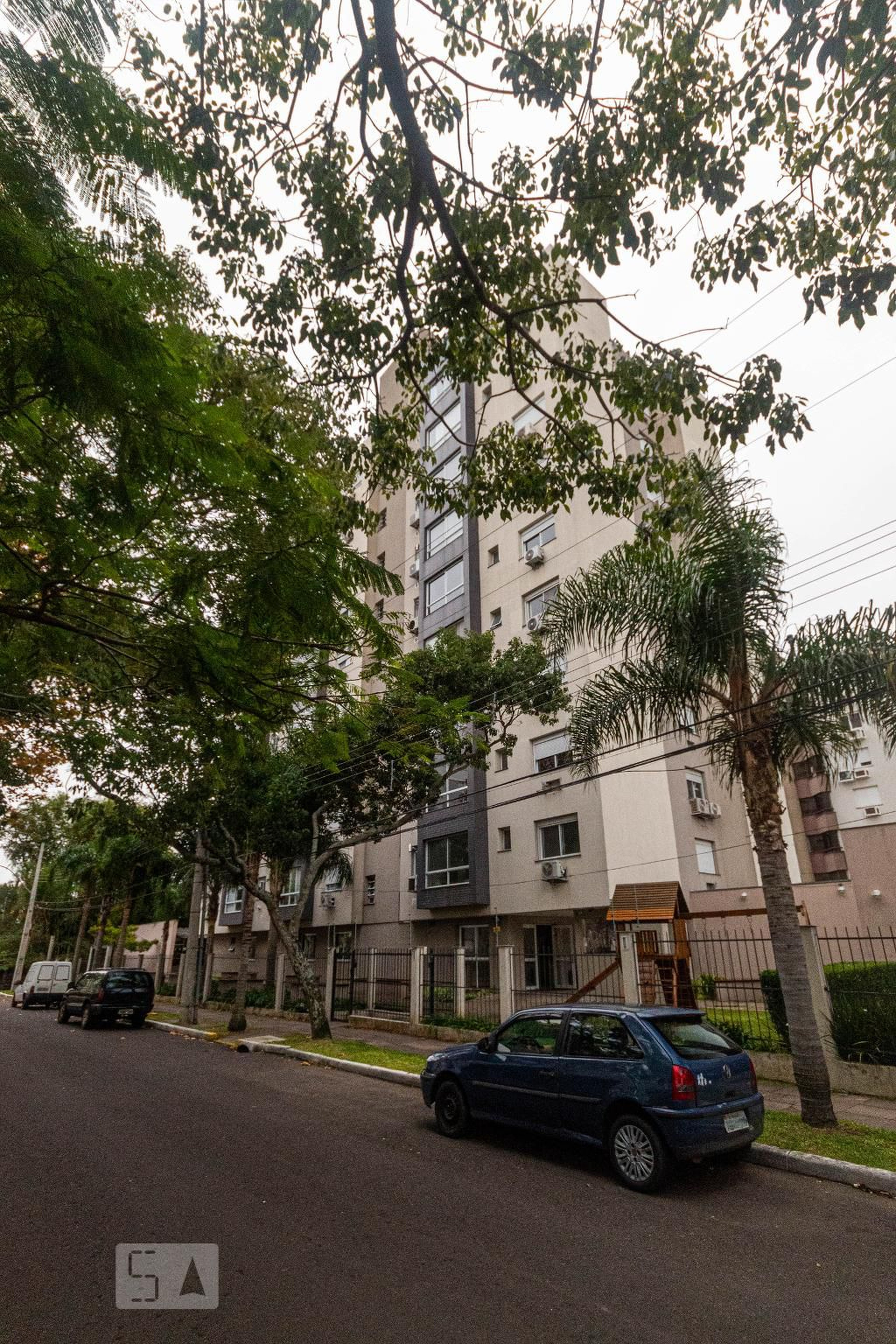 Fachada do Condomínio Edifício Araçá