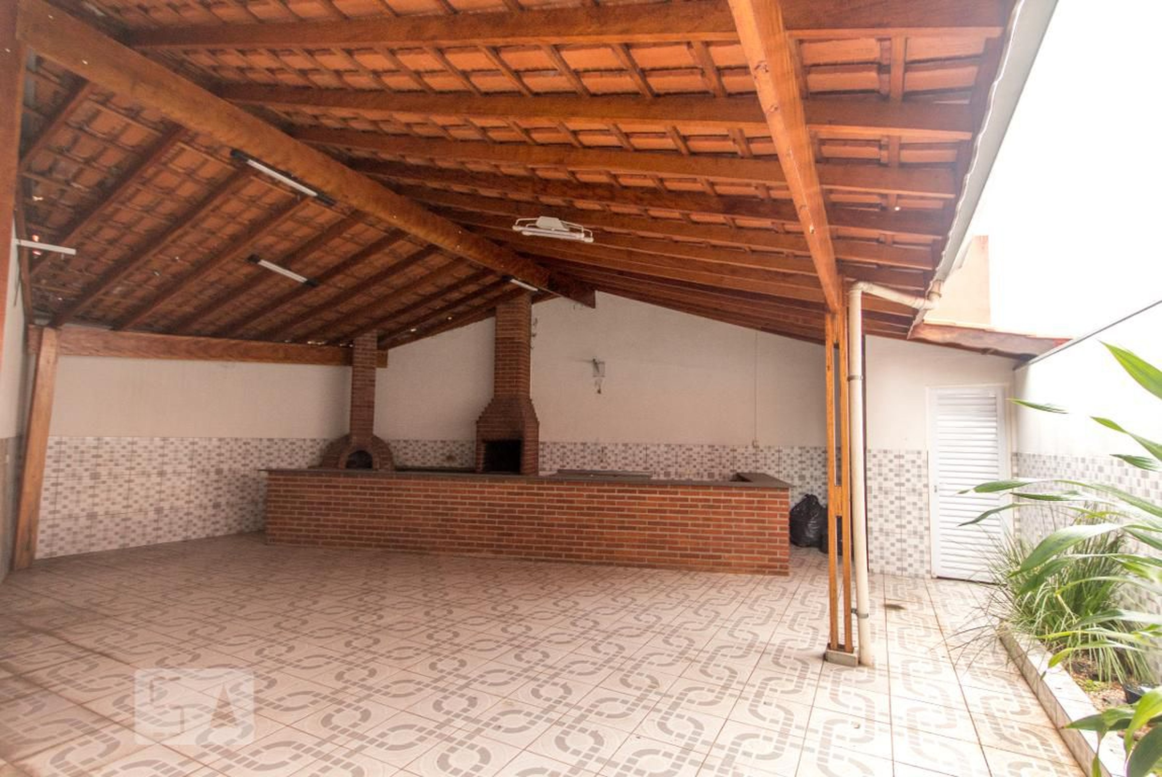 Churrasqueira - Residencial Califórnia