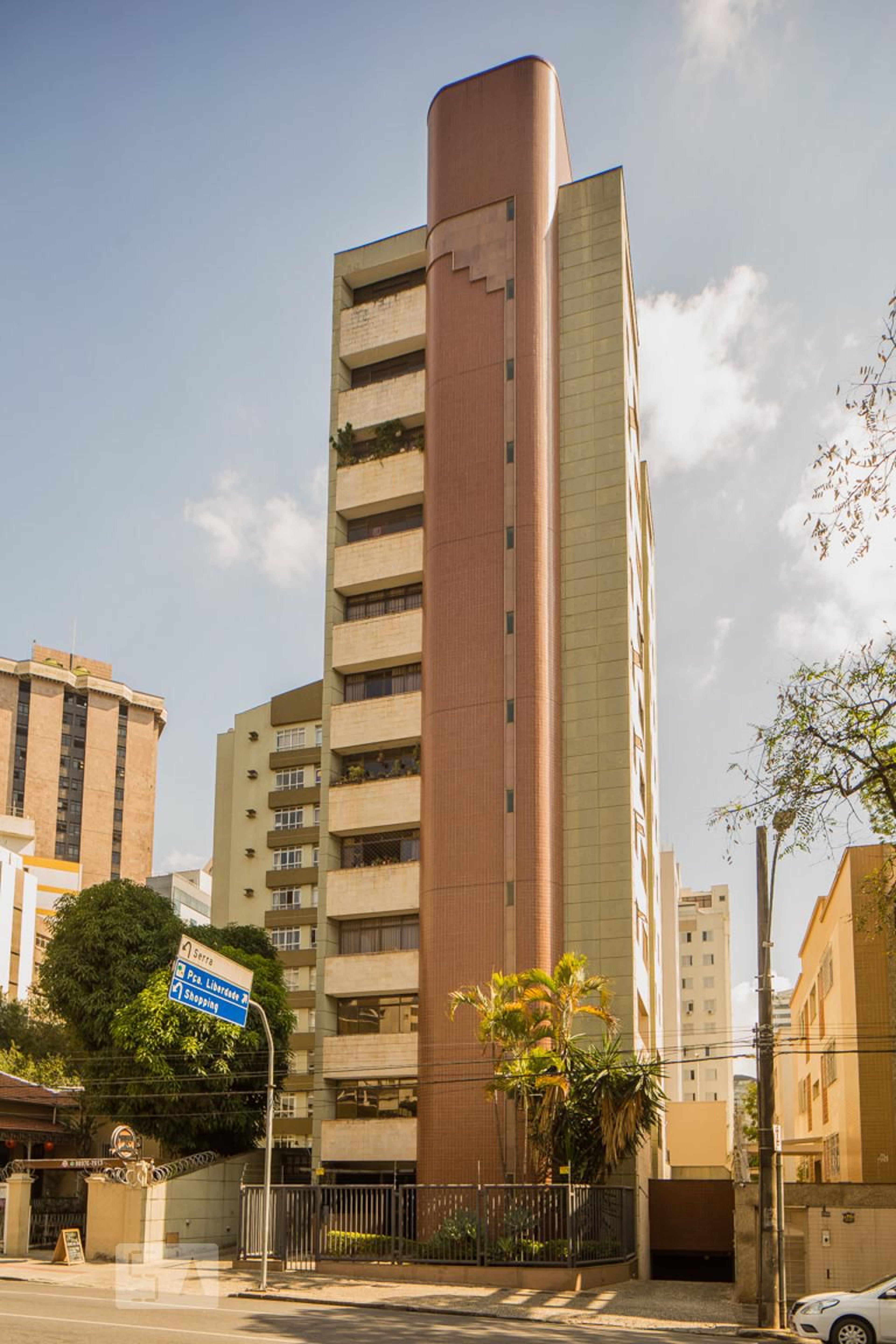 Fachada Edifício Candido Goncalves Ulhoa