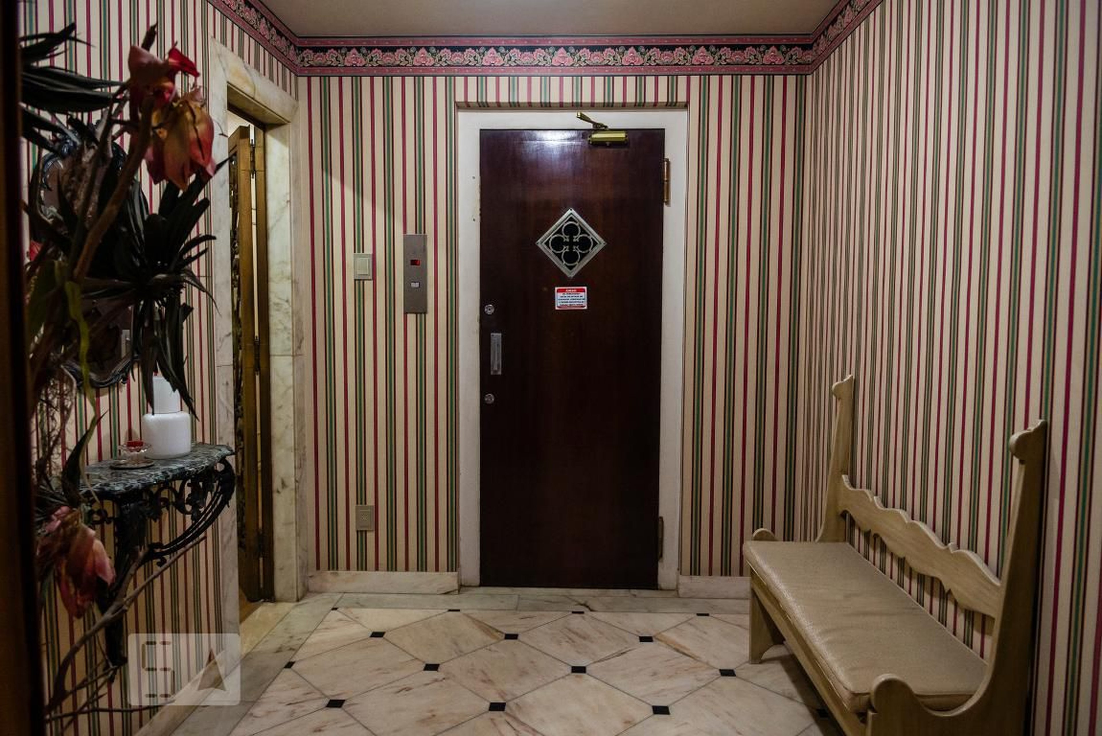 Hall de Entrada - Edificio Barao De Campo Bello