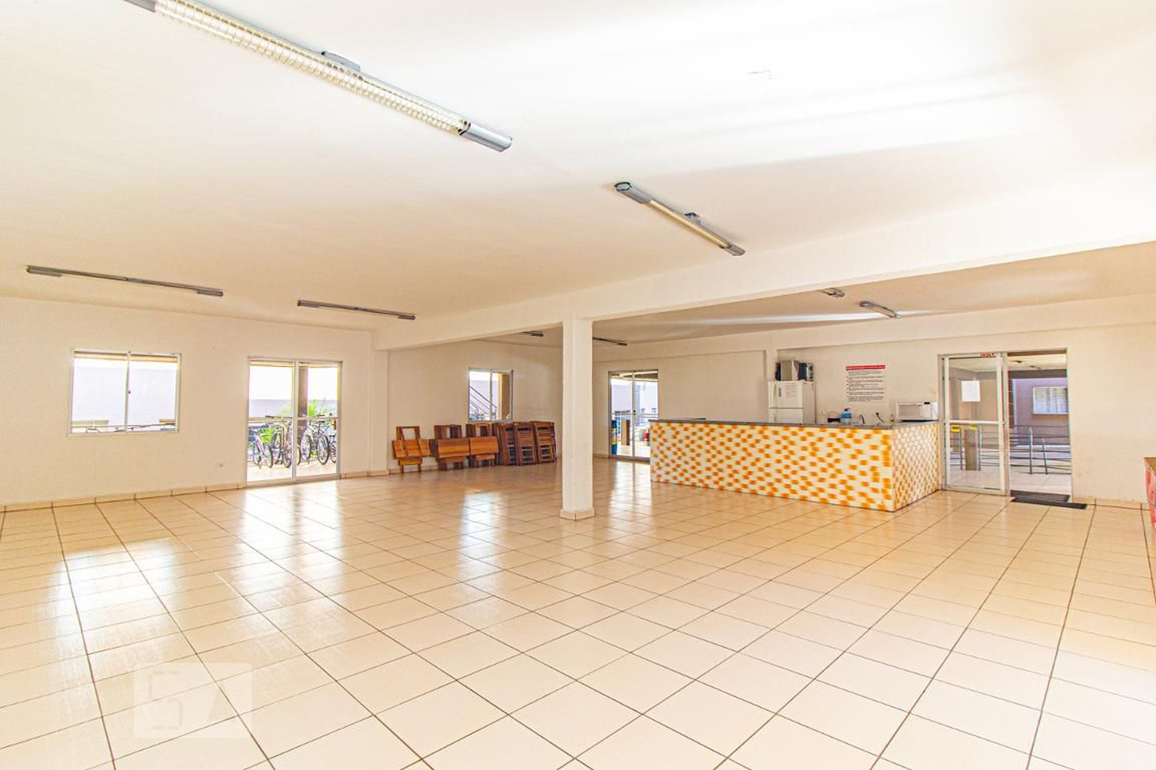Salão de Festas - VILLE DE PULLY
