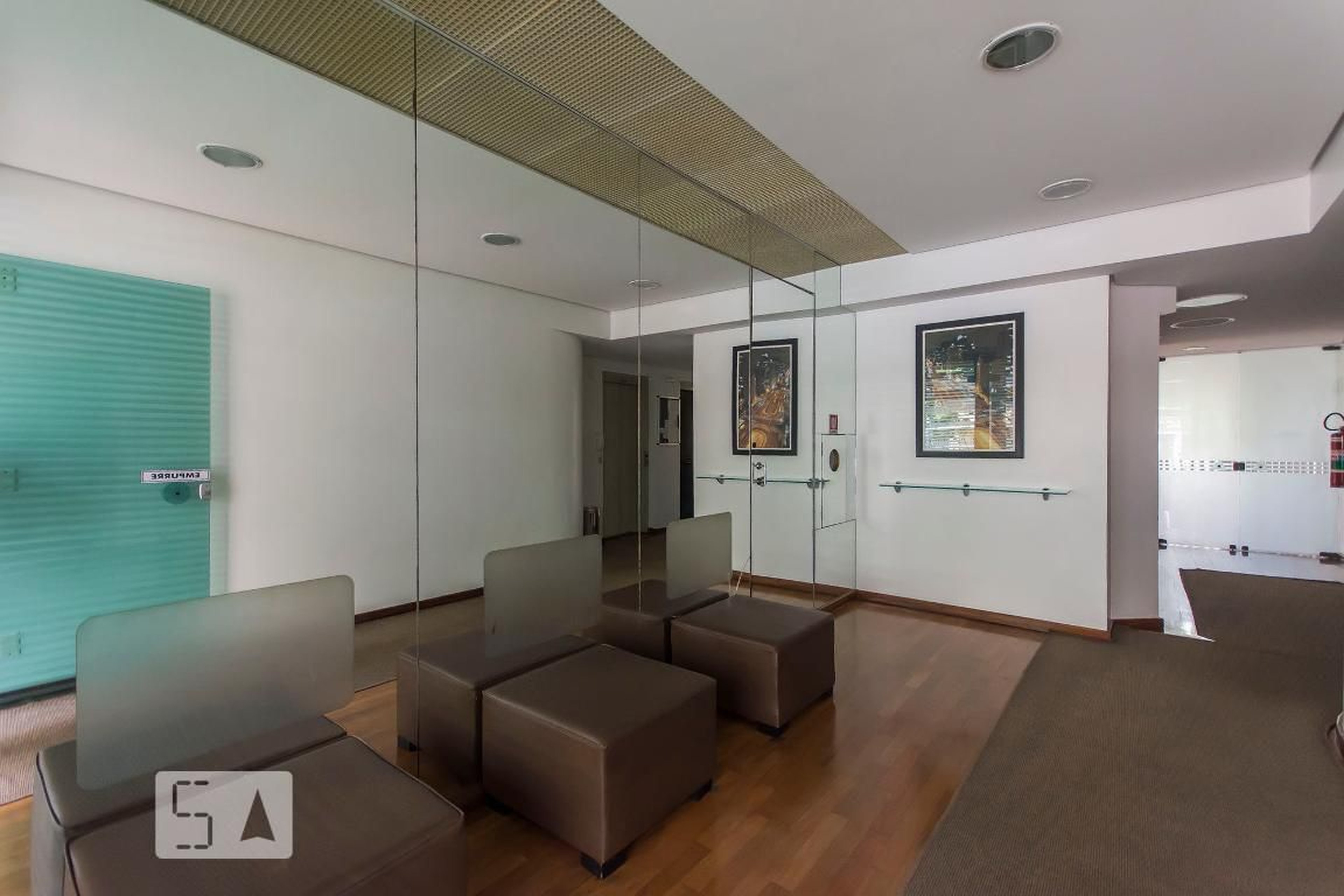 Hall - Contemporaneum