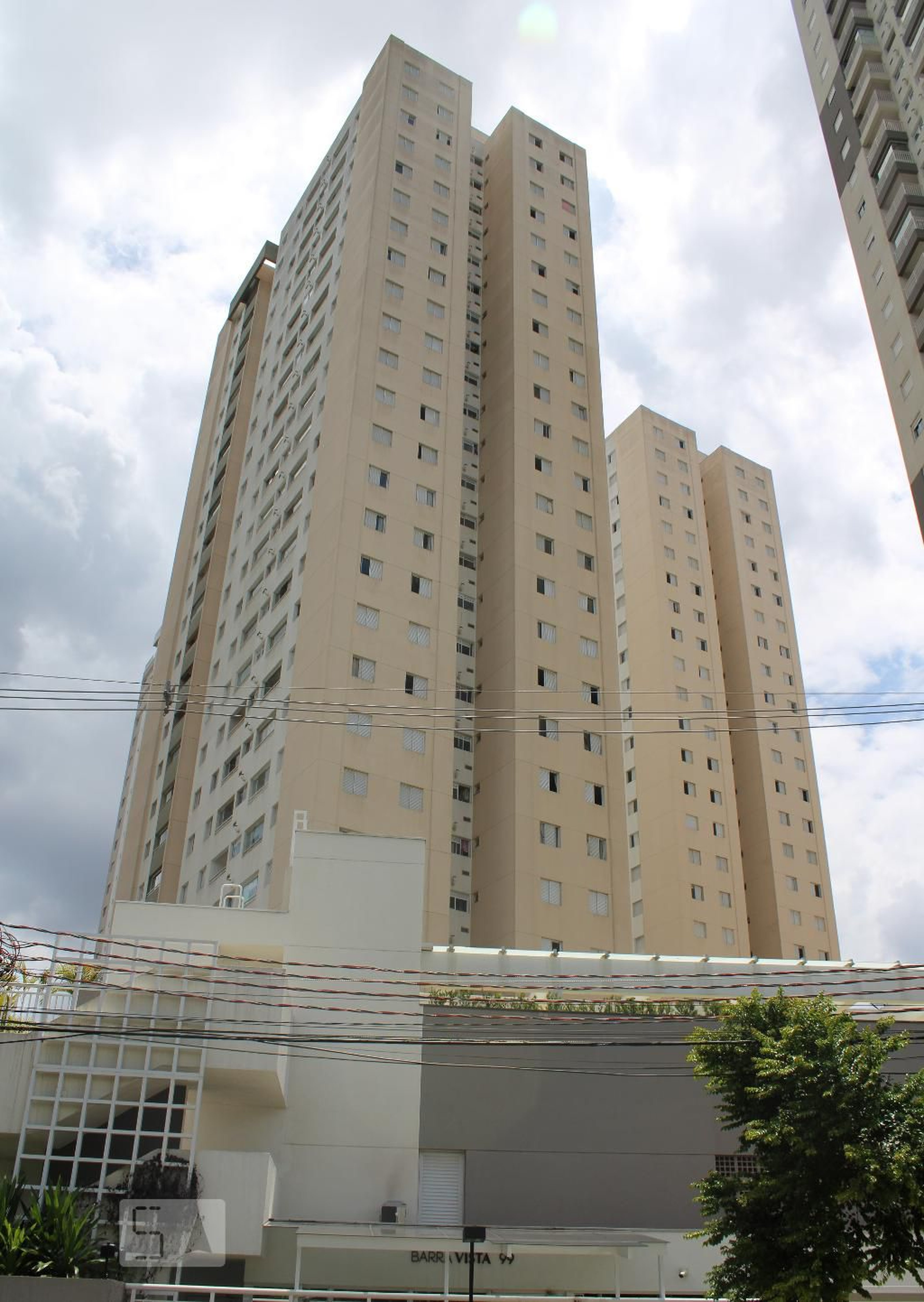 Fachada do prédio Condomínio Barra Vista 2