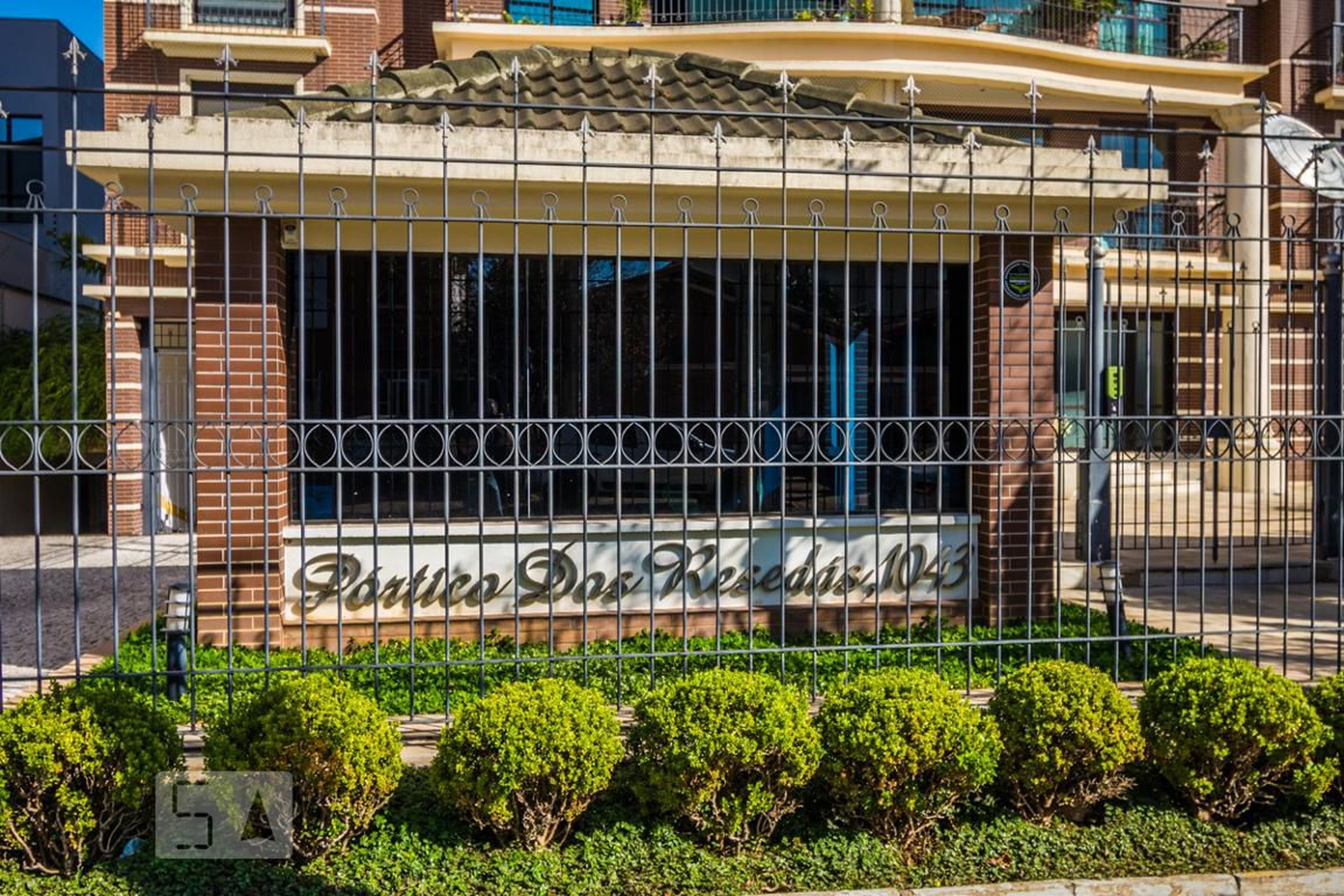 Fachada Condomínio PÓRTICO DOS RESEDÁS