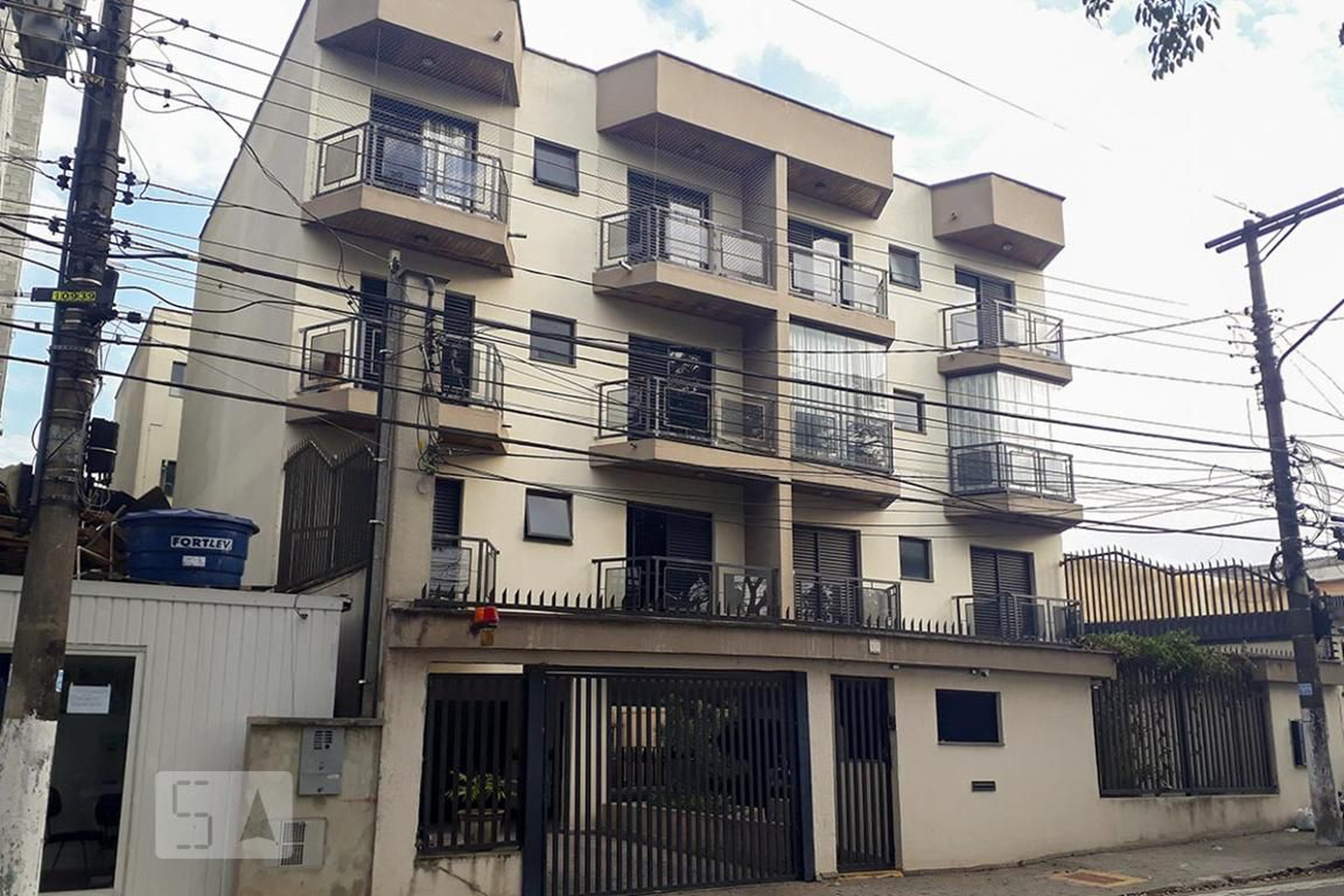 Fachada Edifício Colmeneiro