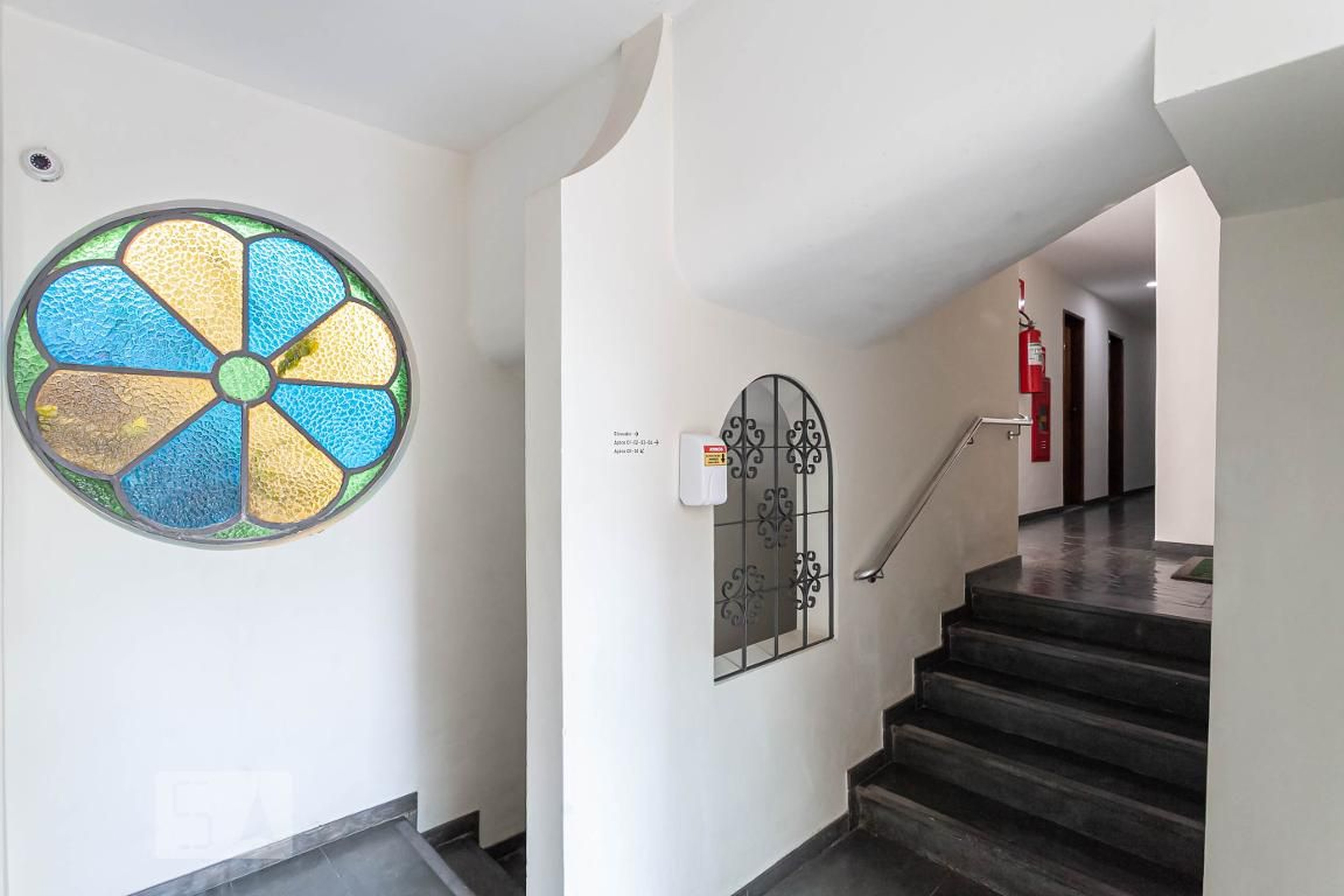 Entrada - Aziz Bedran