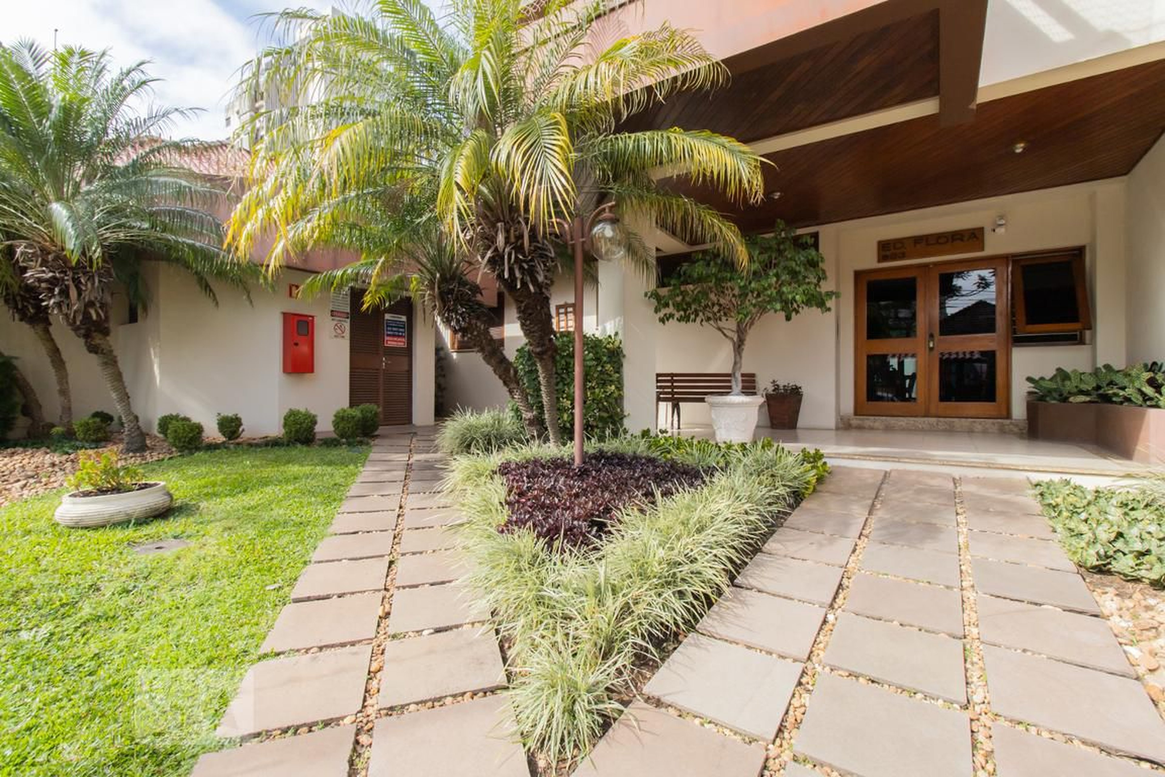 Entrada - Edifício Flora