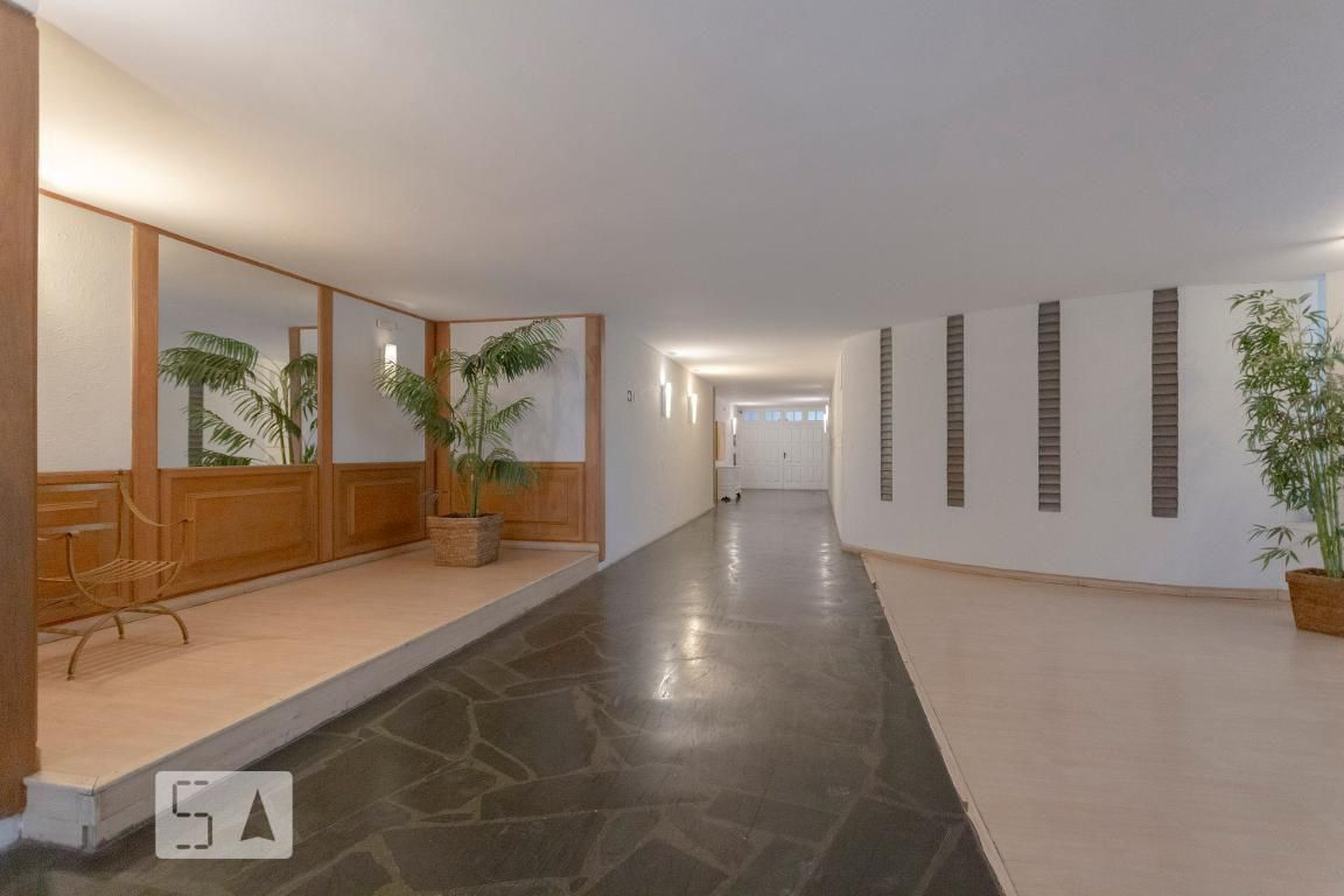 Hall de Entrada - ASTRO