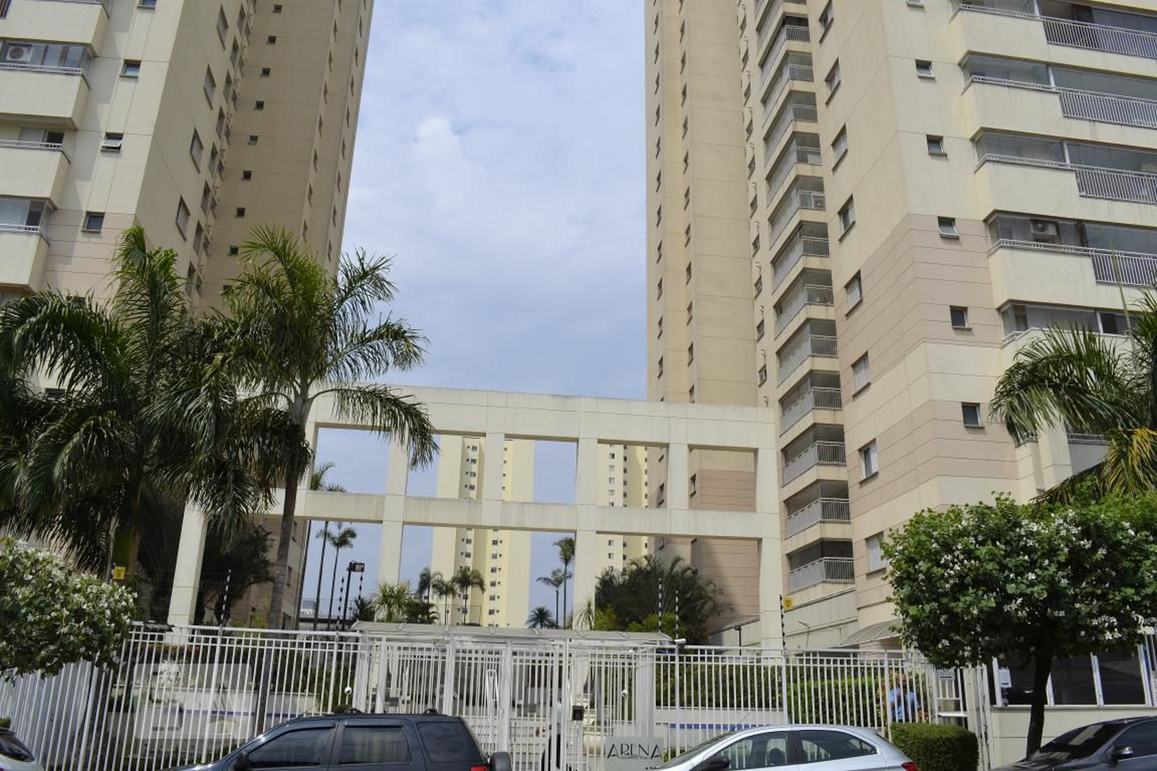 Fachada do Prédio Condomínio Arena