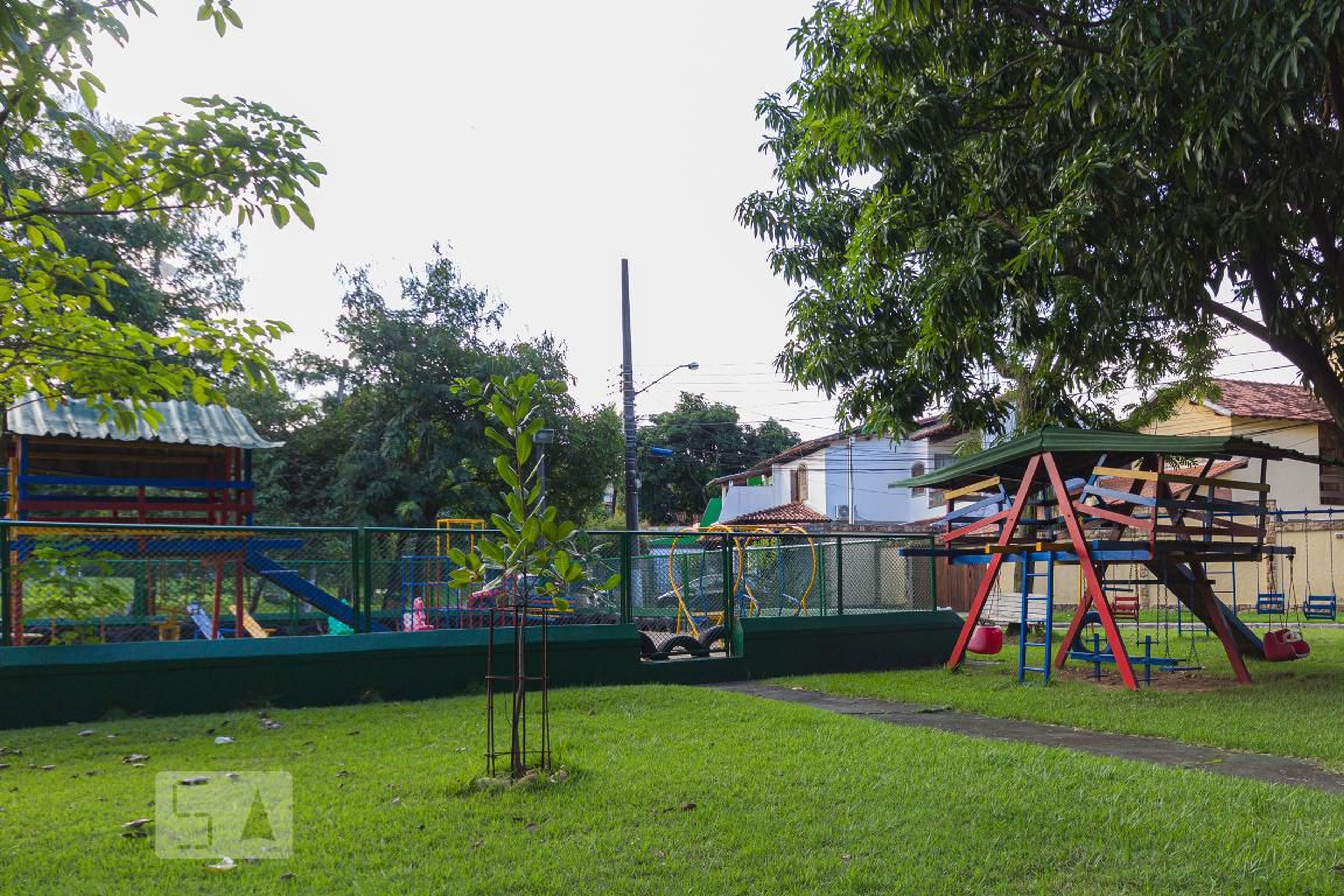 Condomínio Condomínio em Rua Carlos Nascimento, 97