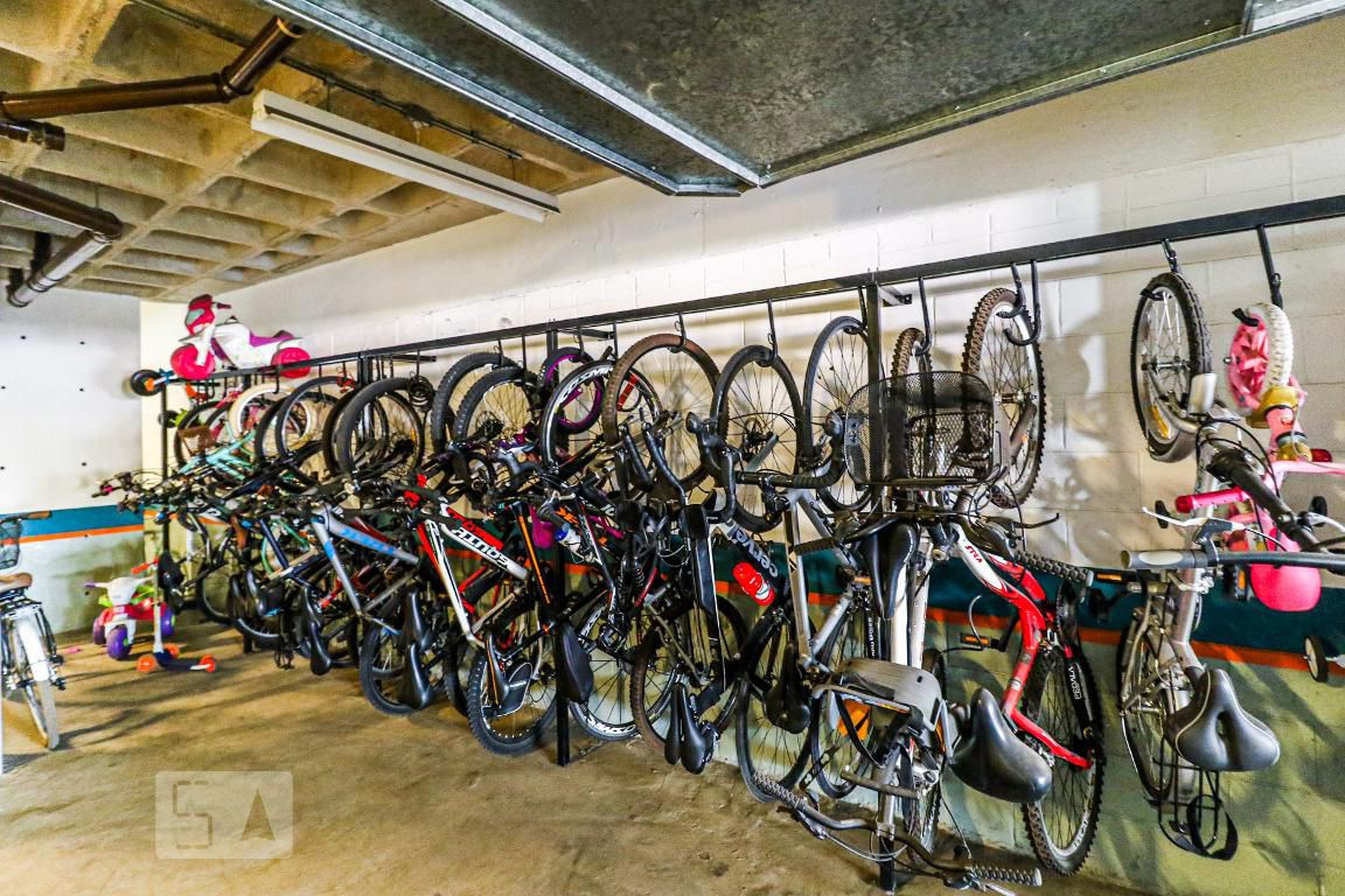 Bicicletário - QUATRO BROOKLIN