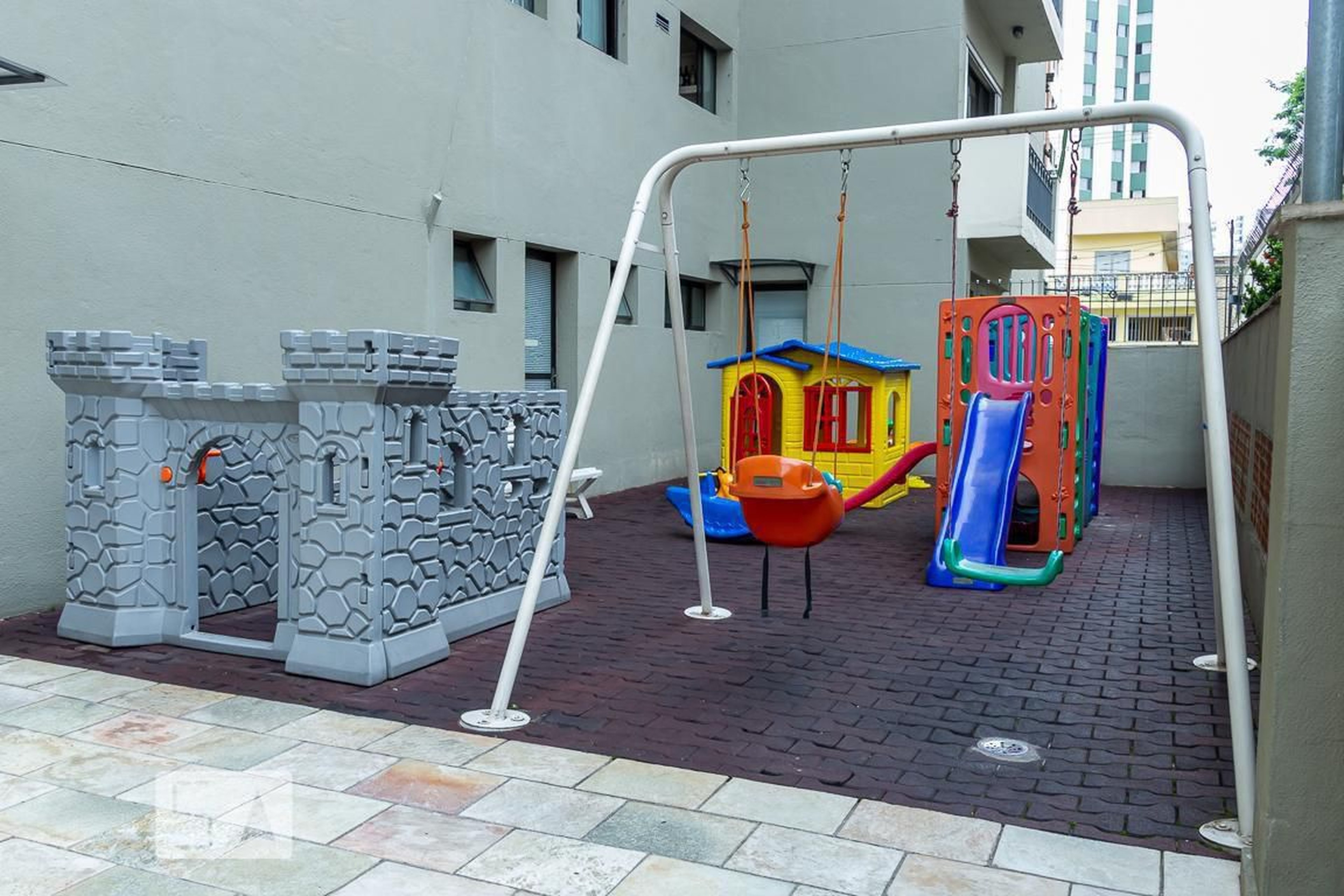 Playground - Edifício Daniele