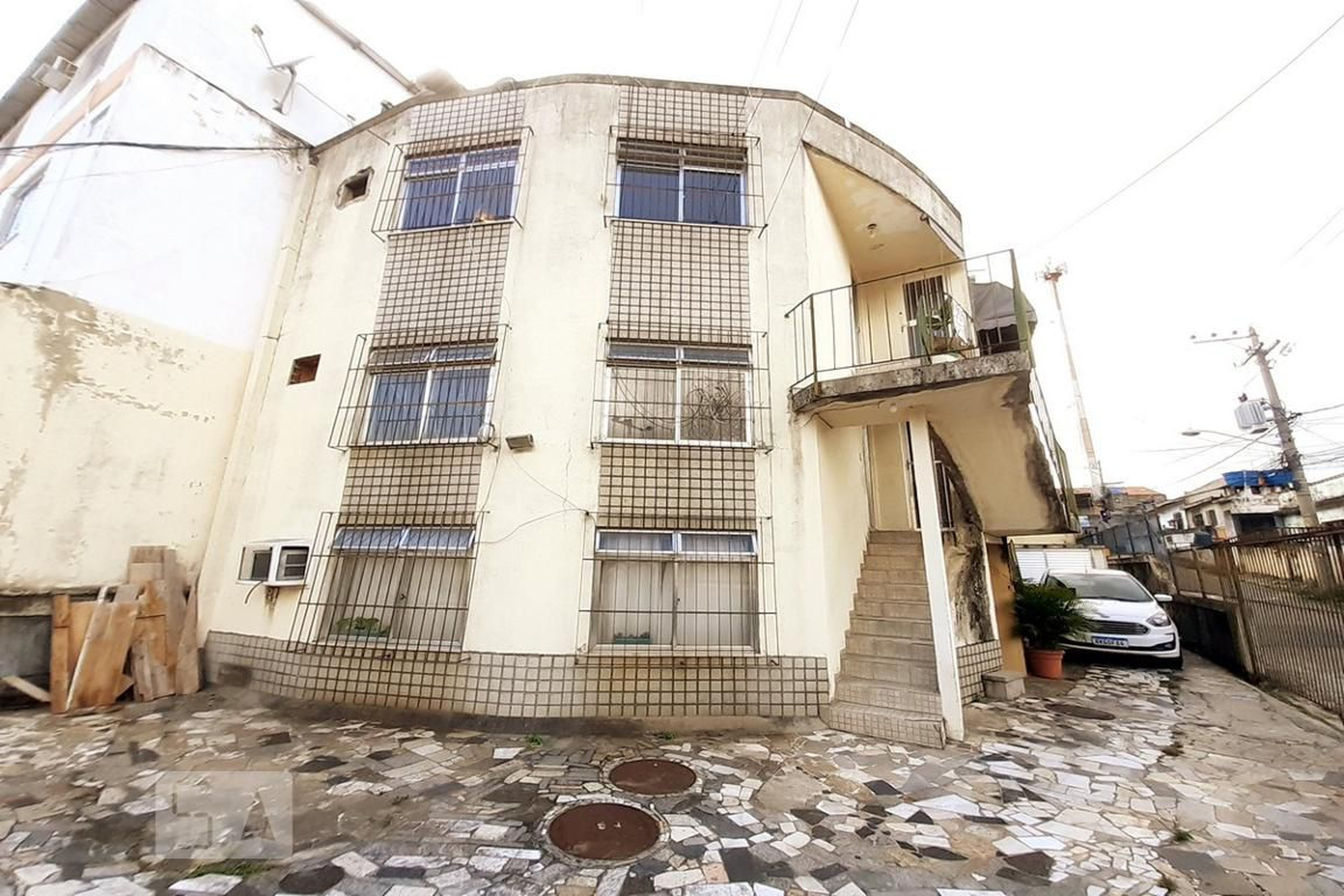 Fachada Condomínio em Rua Padre José Beltrão, 15