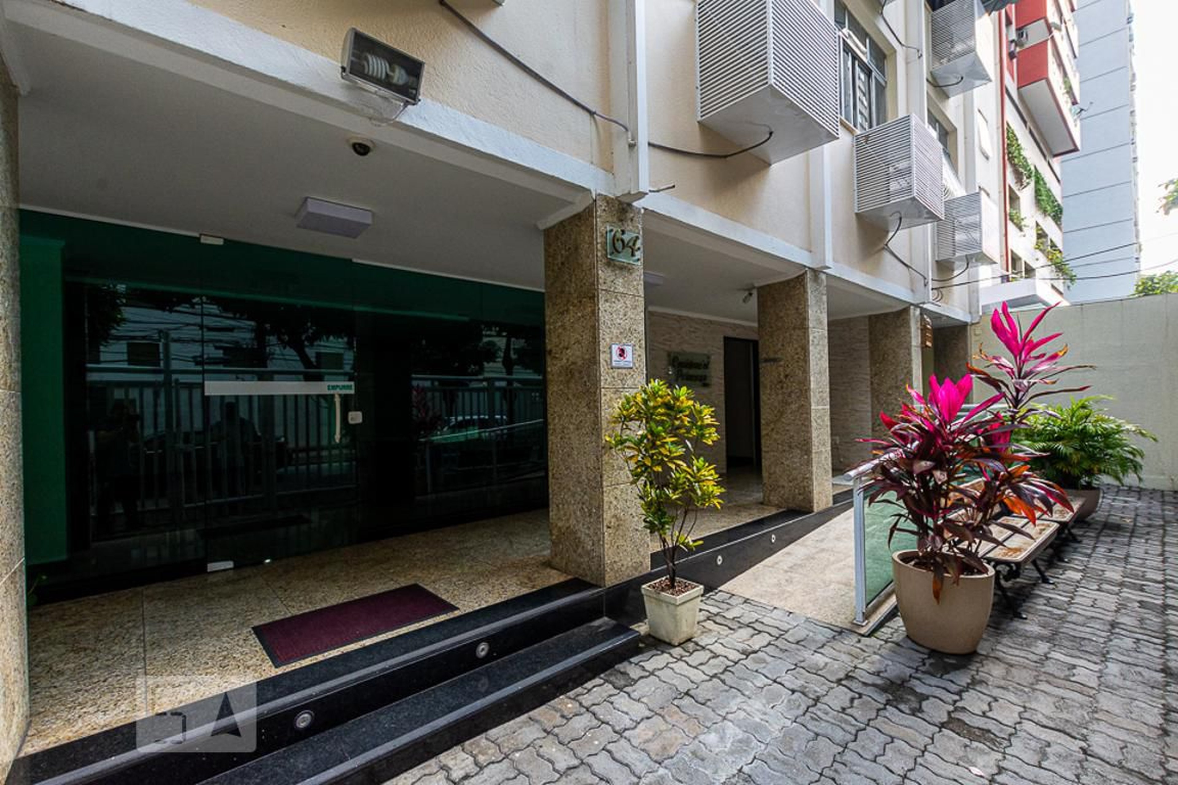 Entrada - Edifício Princesa