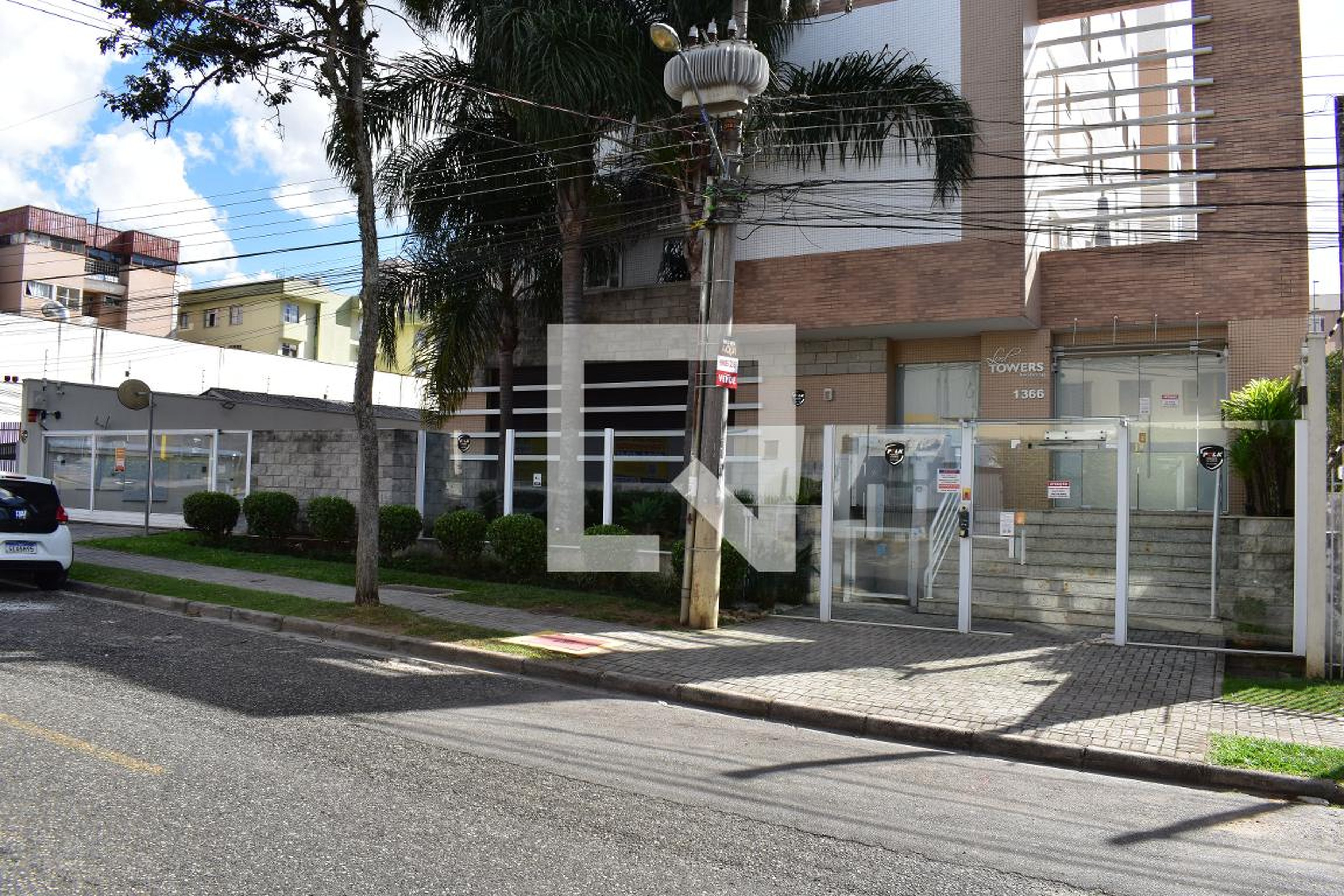 Fachada do Condomínio Edifício Lord Towers