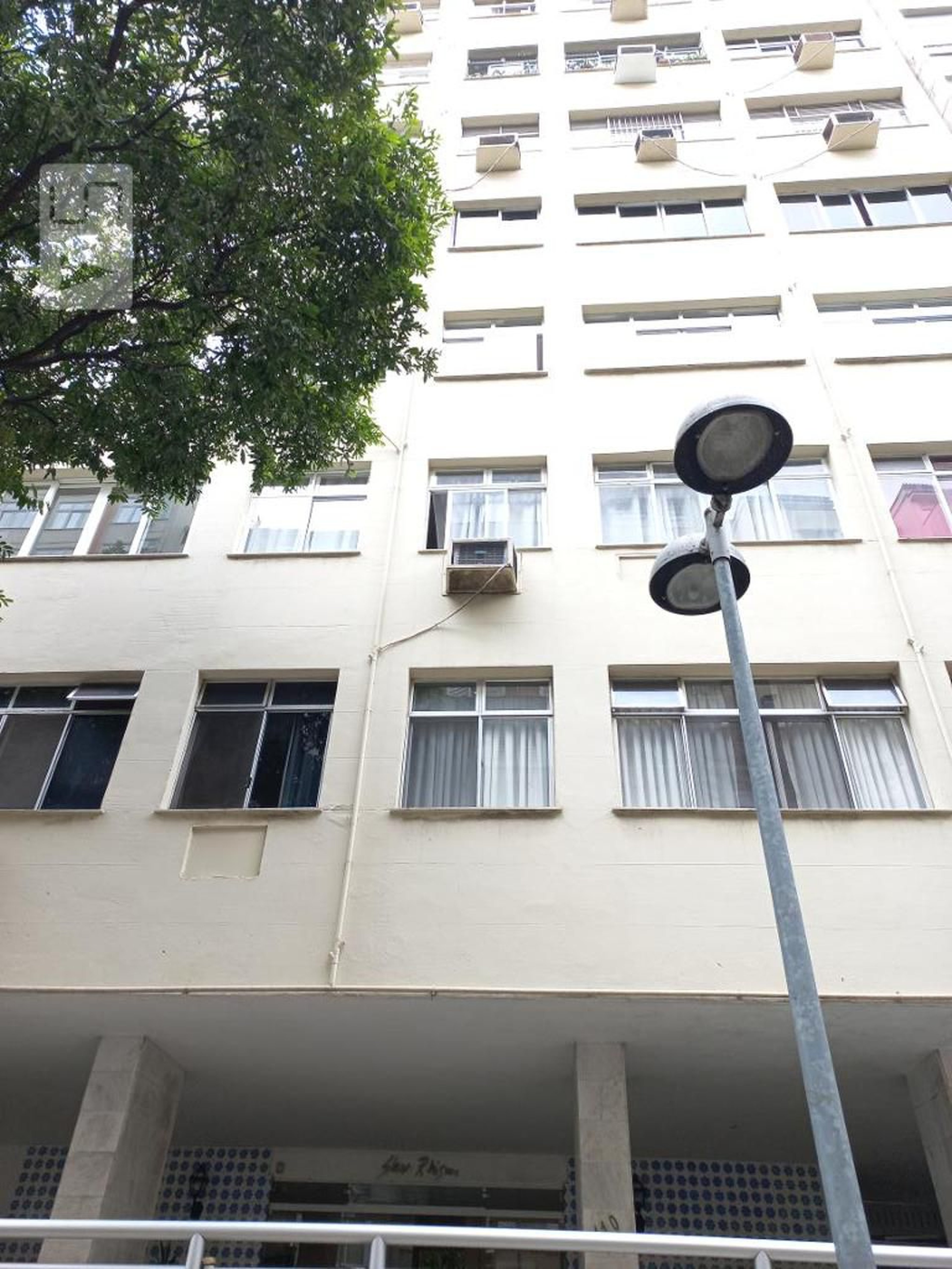 Fachada Edificio Assuadi