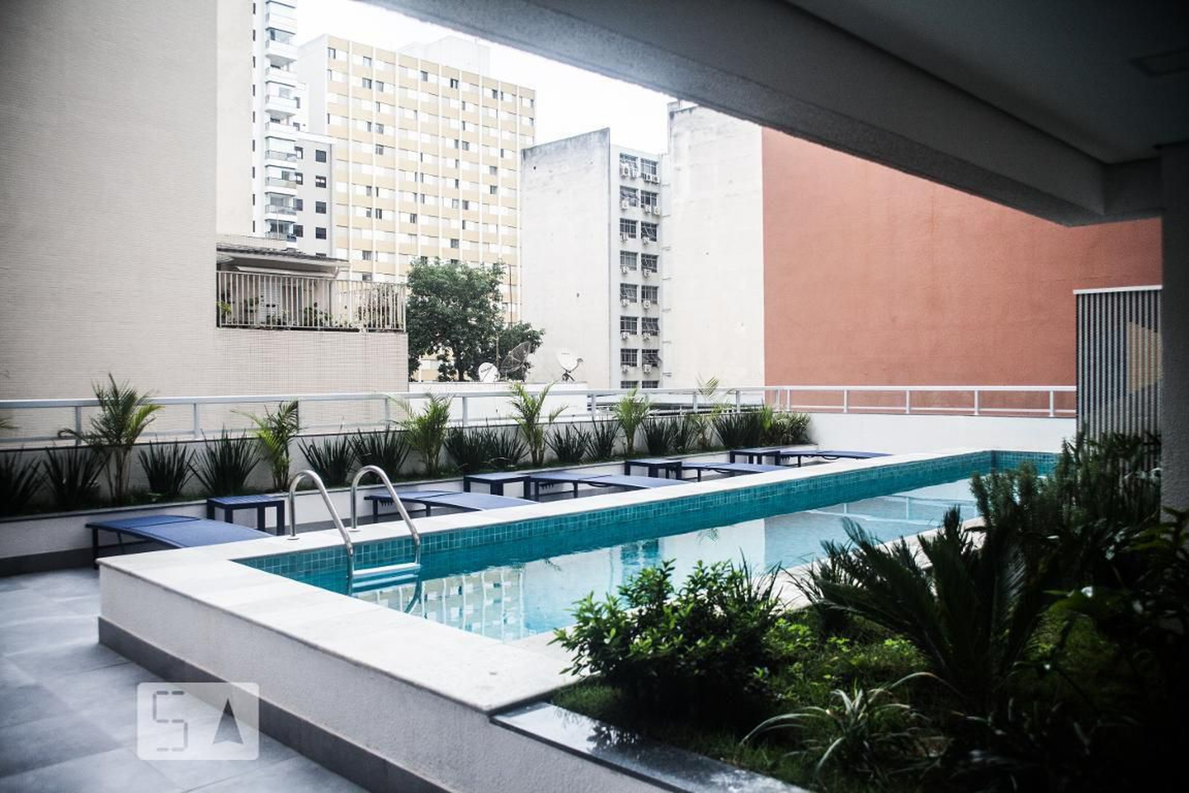Piscina - Edifício Esquina Paulicéia