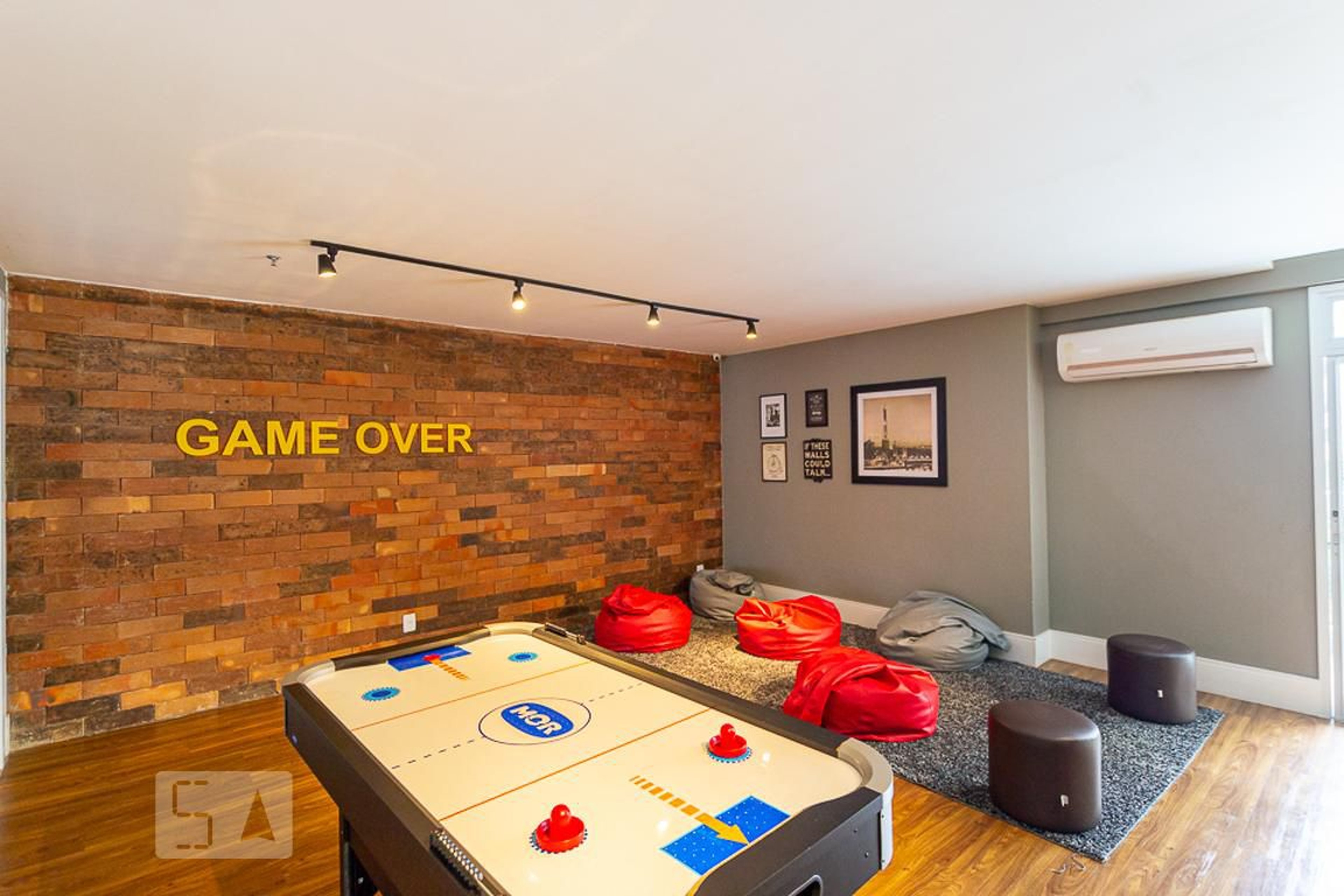 Sala de Jogos - Royal Ville