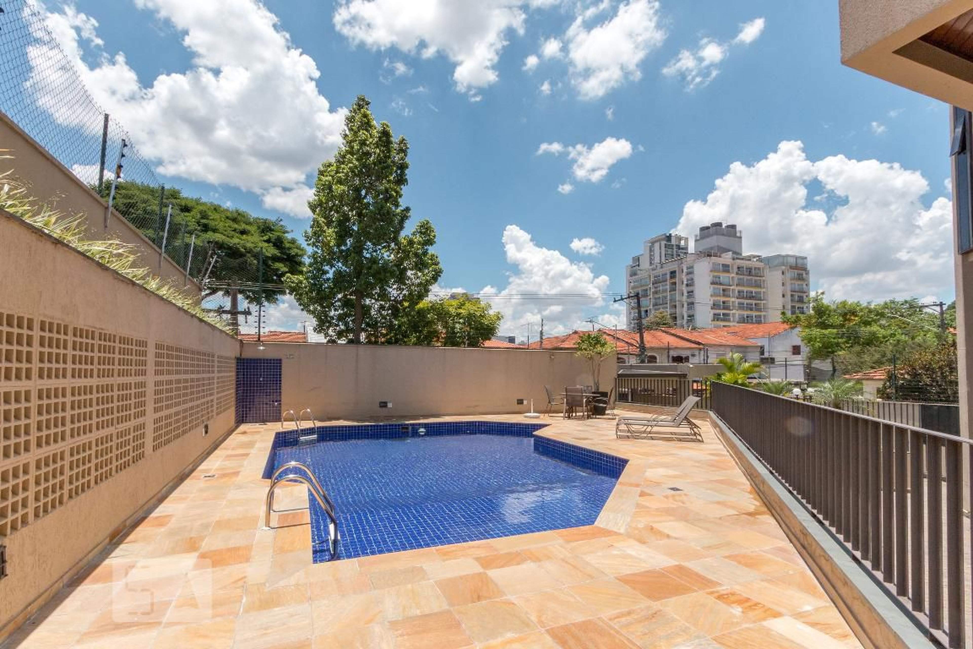 Piscina - Edifício Freiburg