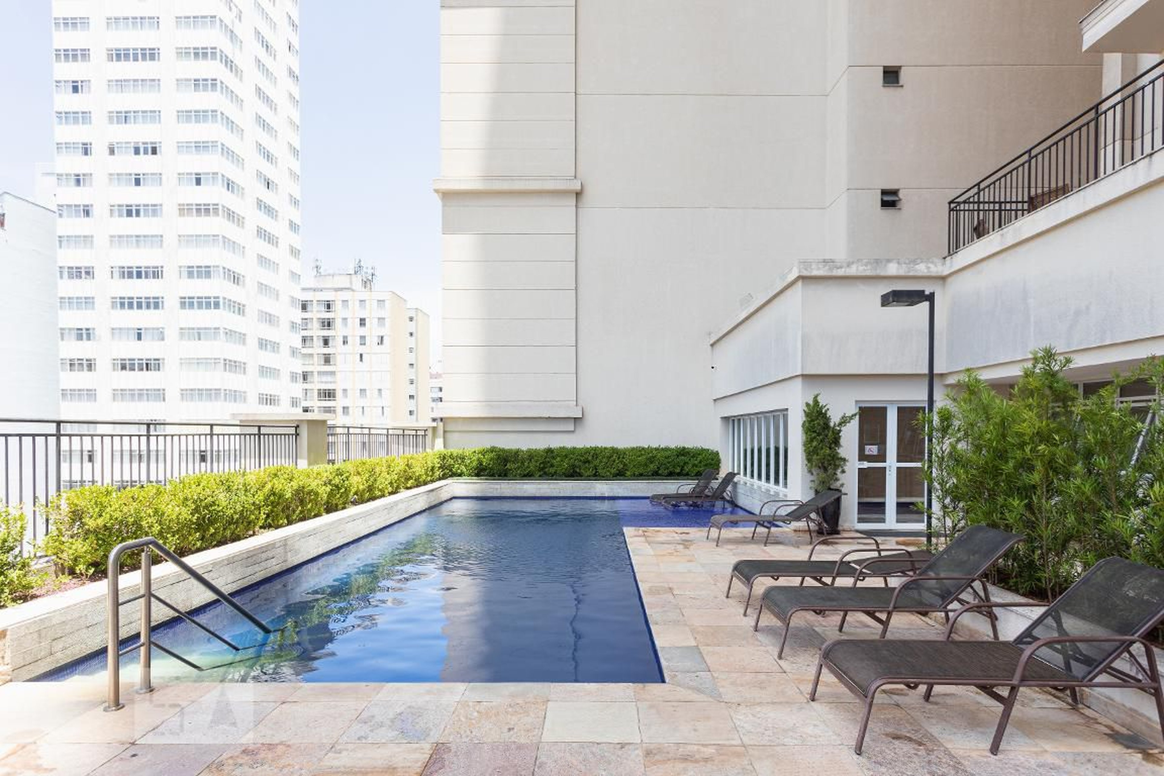 Piscina - HUB - Home Urbann Business