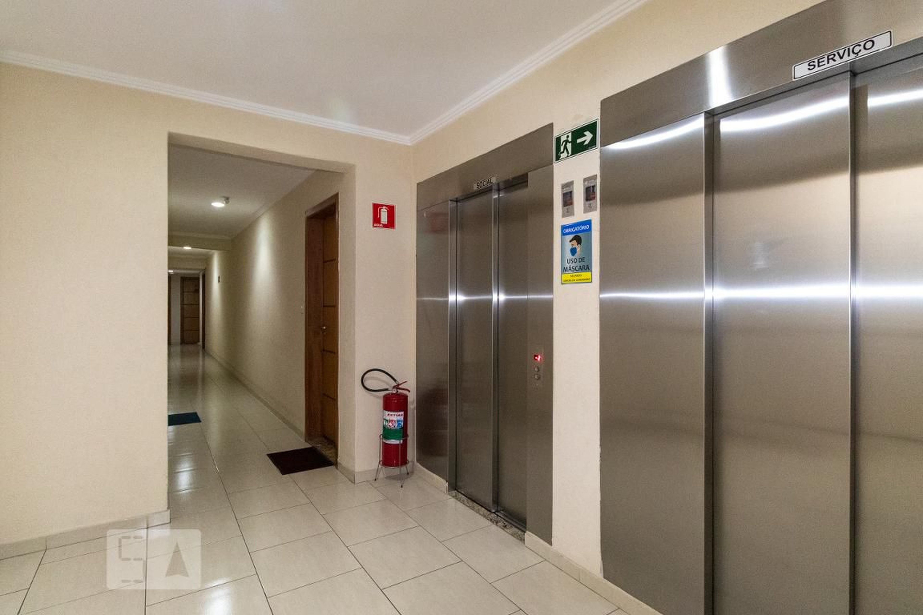 Hall - Zurique