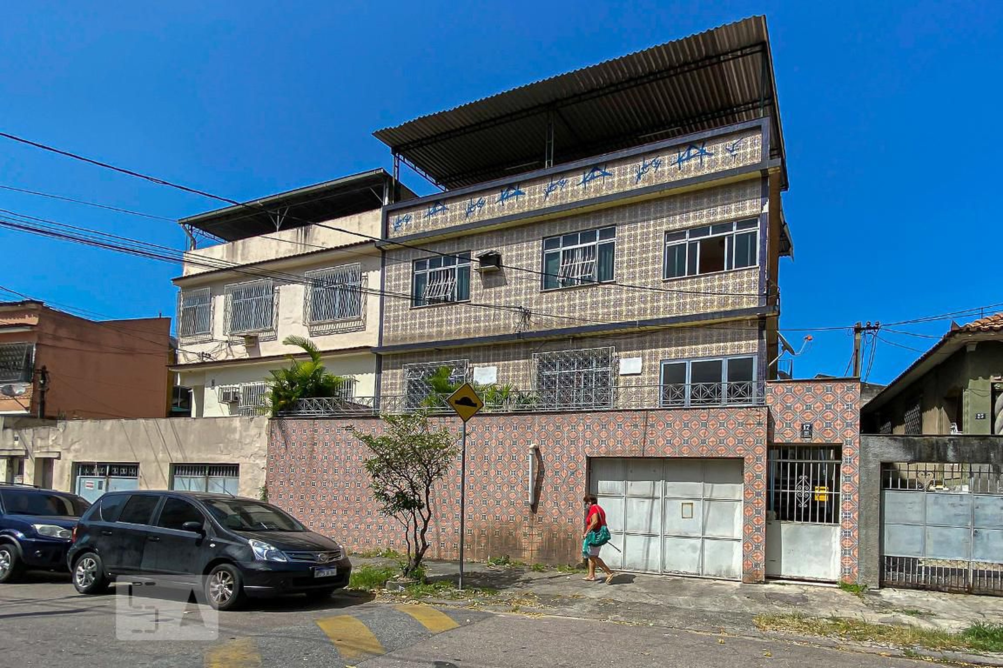 Fachada Condomínio em Rua Francisco Enes, 17