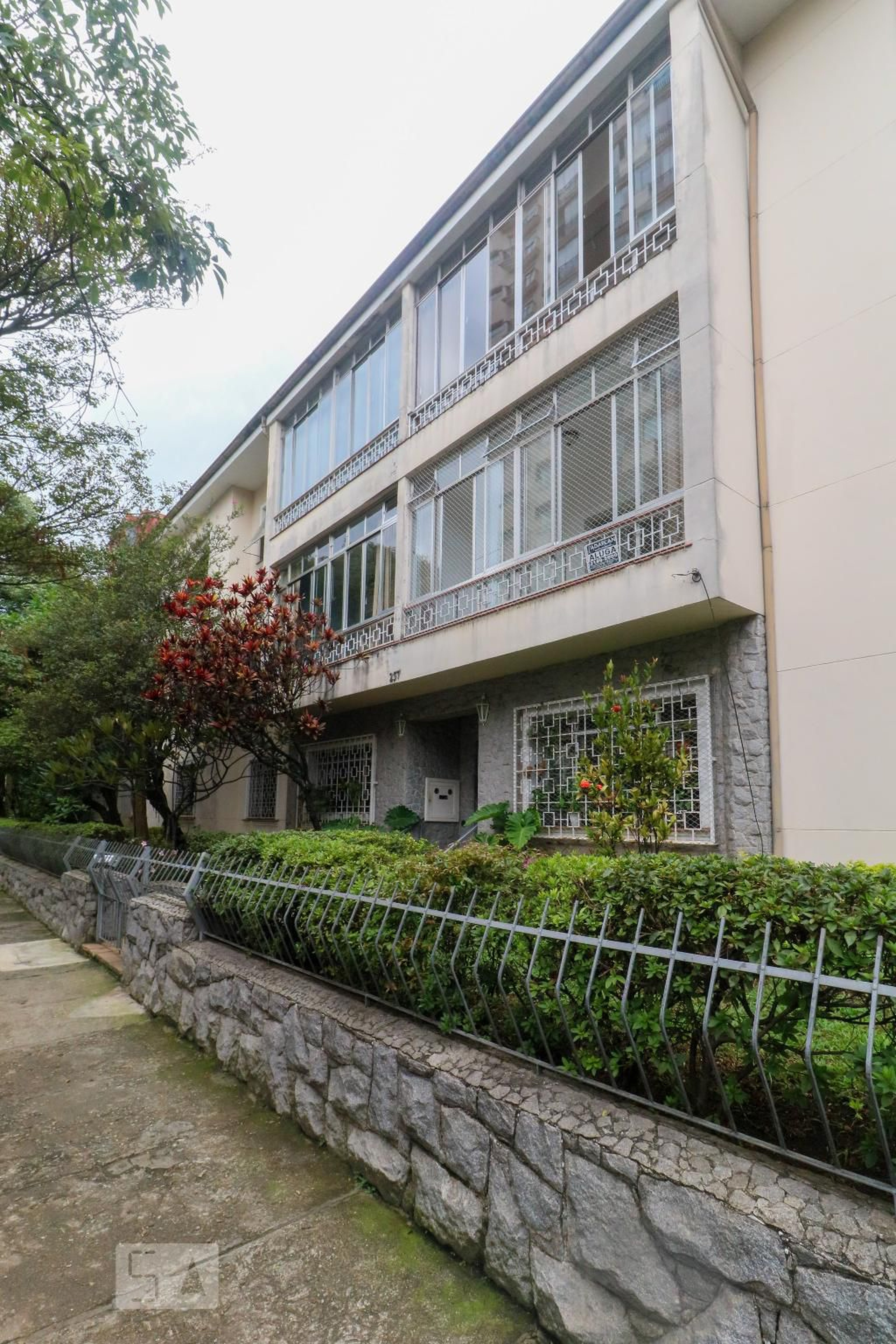 Fachada Condomínio Munira