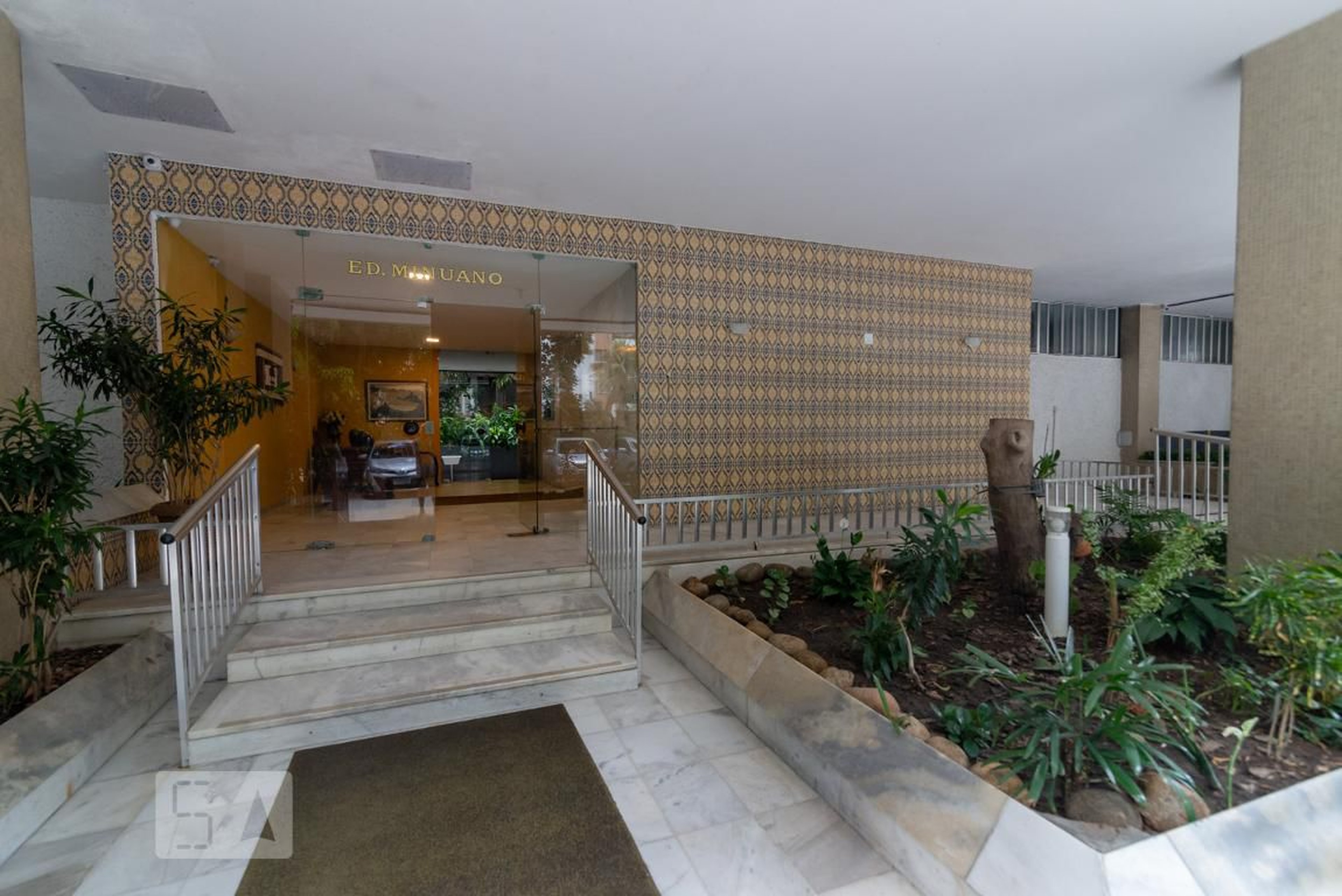 Hall de Entrada - EDIFICIO USINA DA TIJUCA