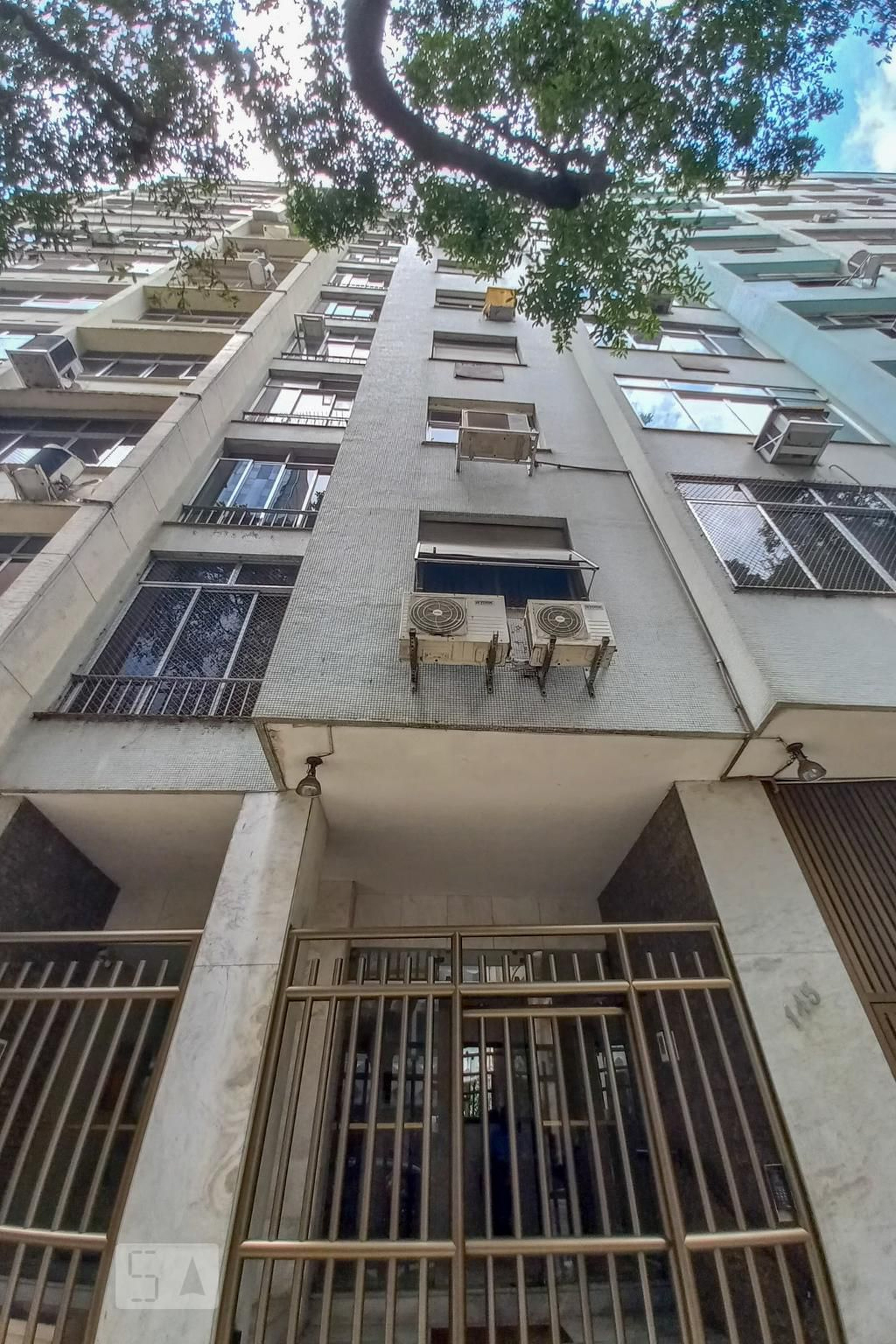 Fachada Condomínio em Rua Tonelero, 145