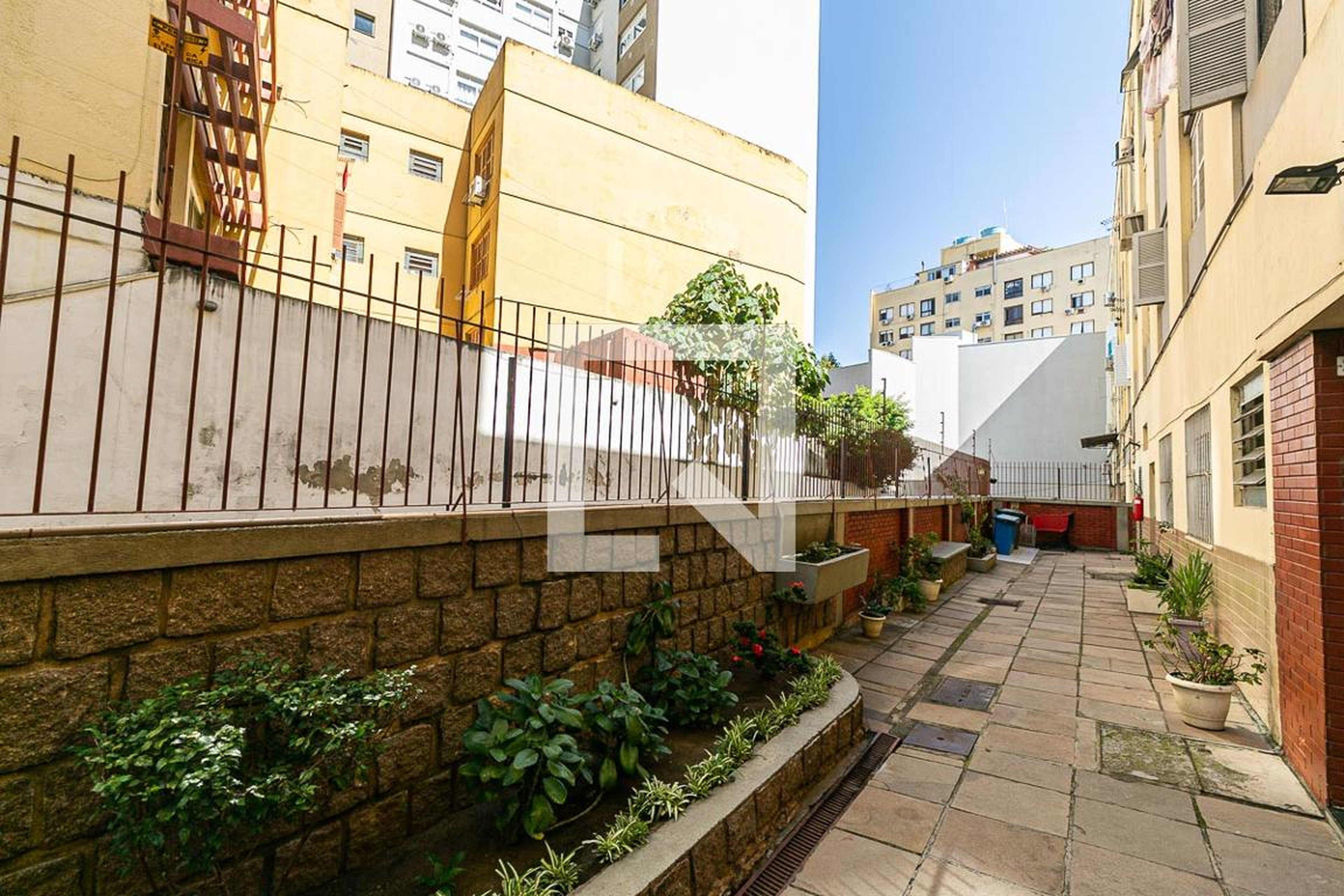 Área Externa - Edifício Henke