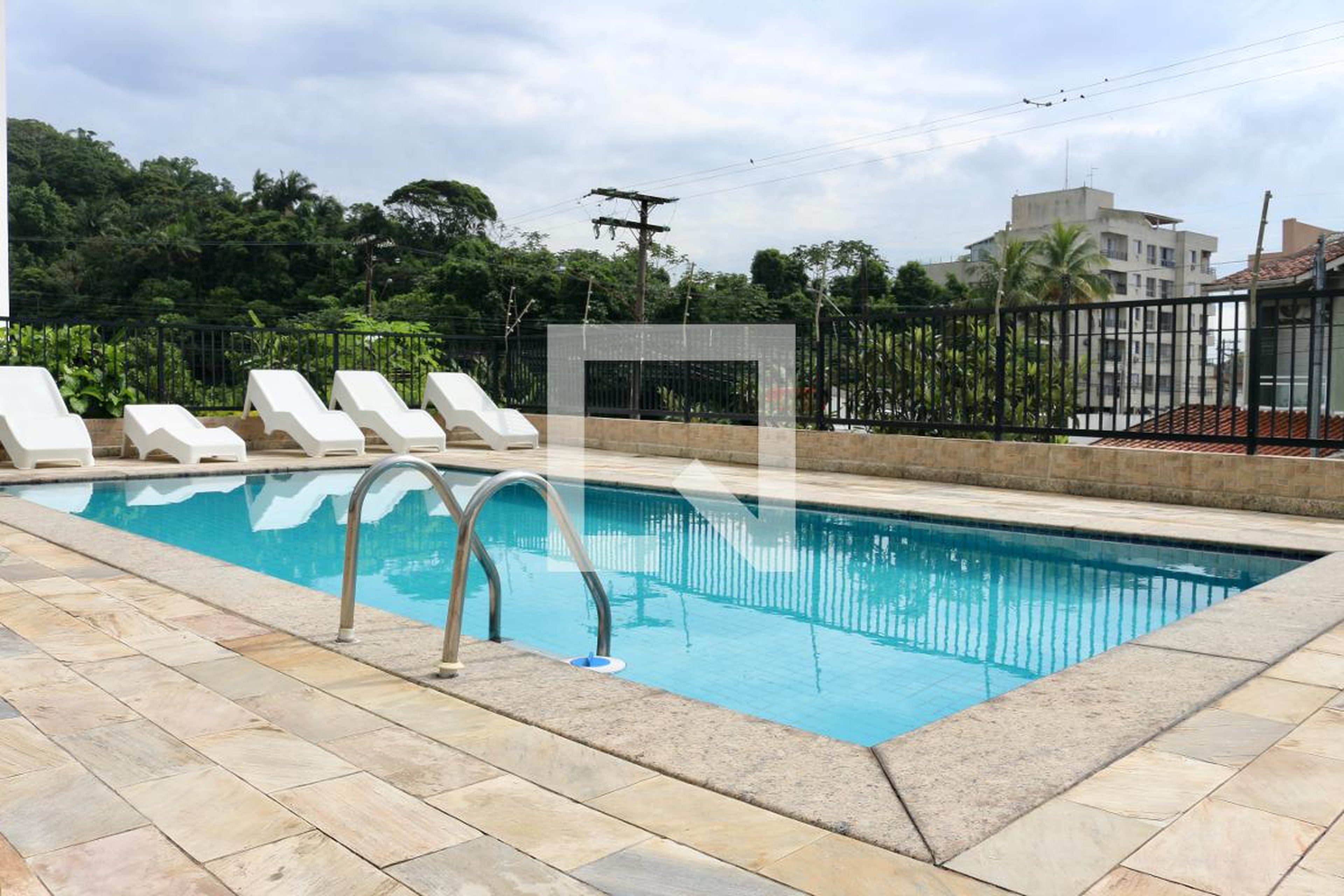 Piscina - Torre Las Palmas