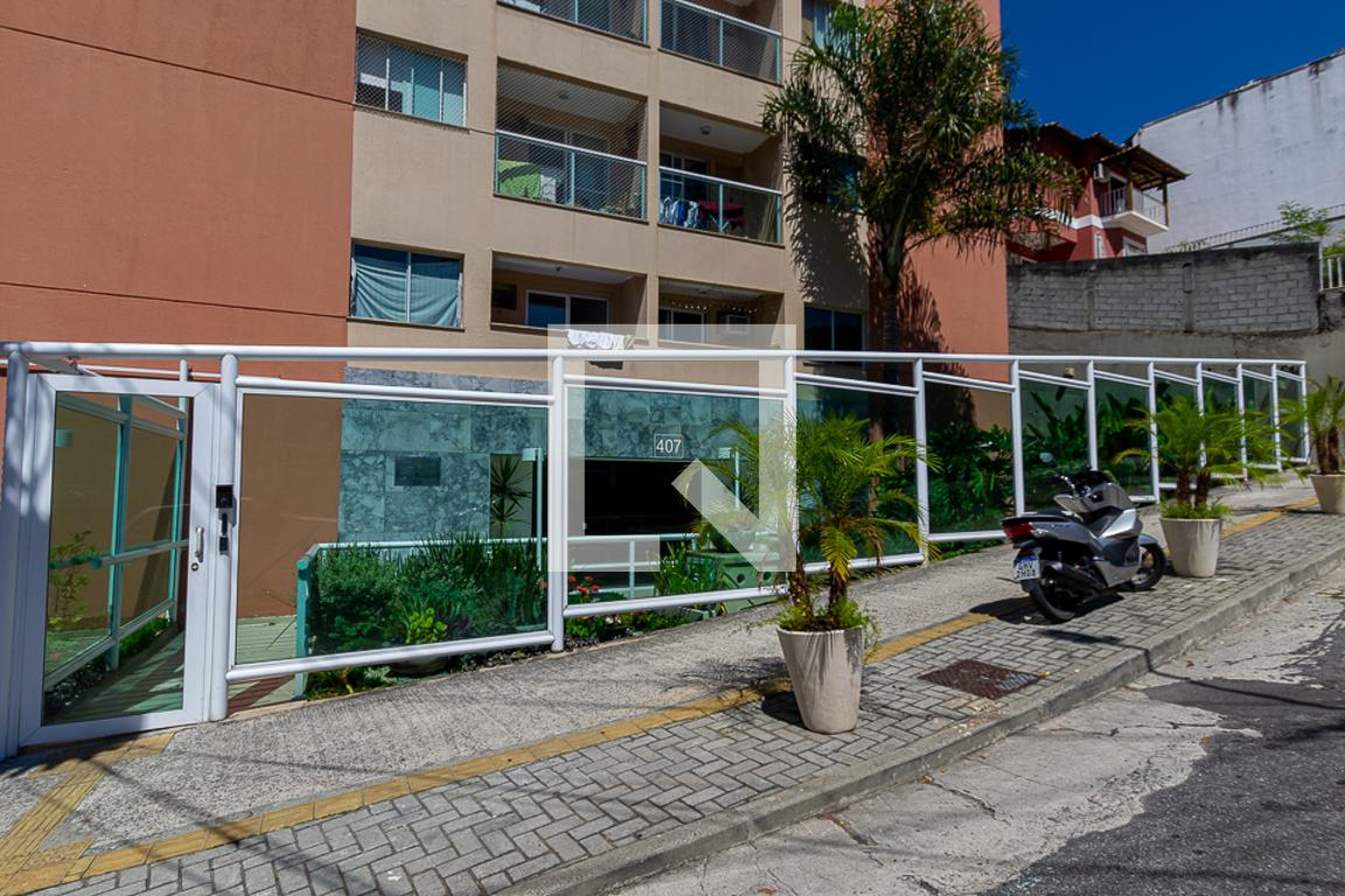 Fachada do Prédio Edifício Pratique Residentiel