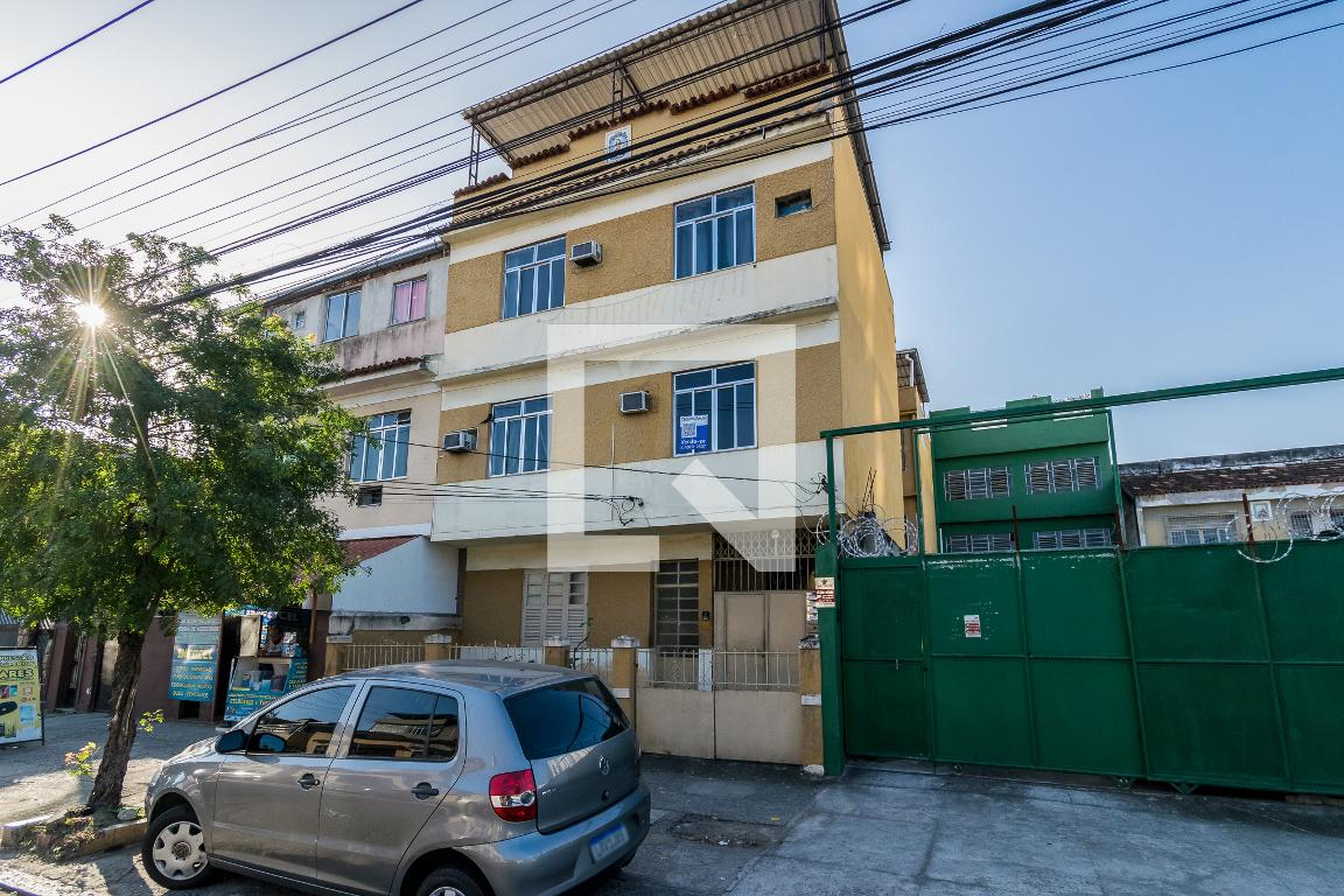 Fachada do Prédio Condomínio em Rua Bonsucesso, 40
