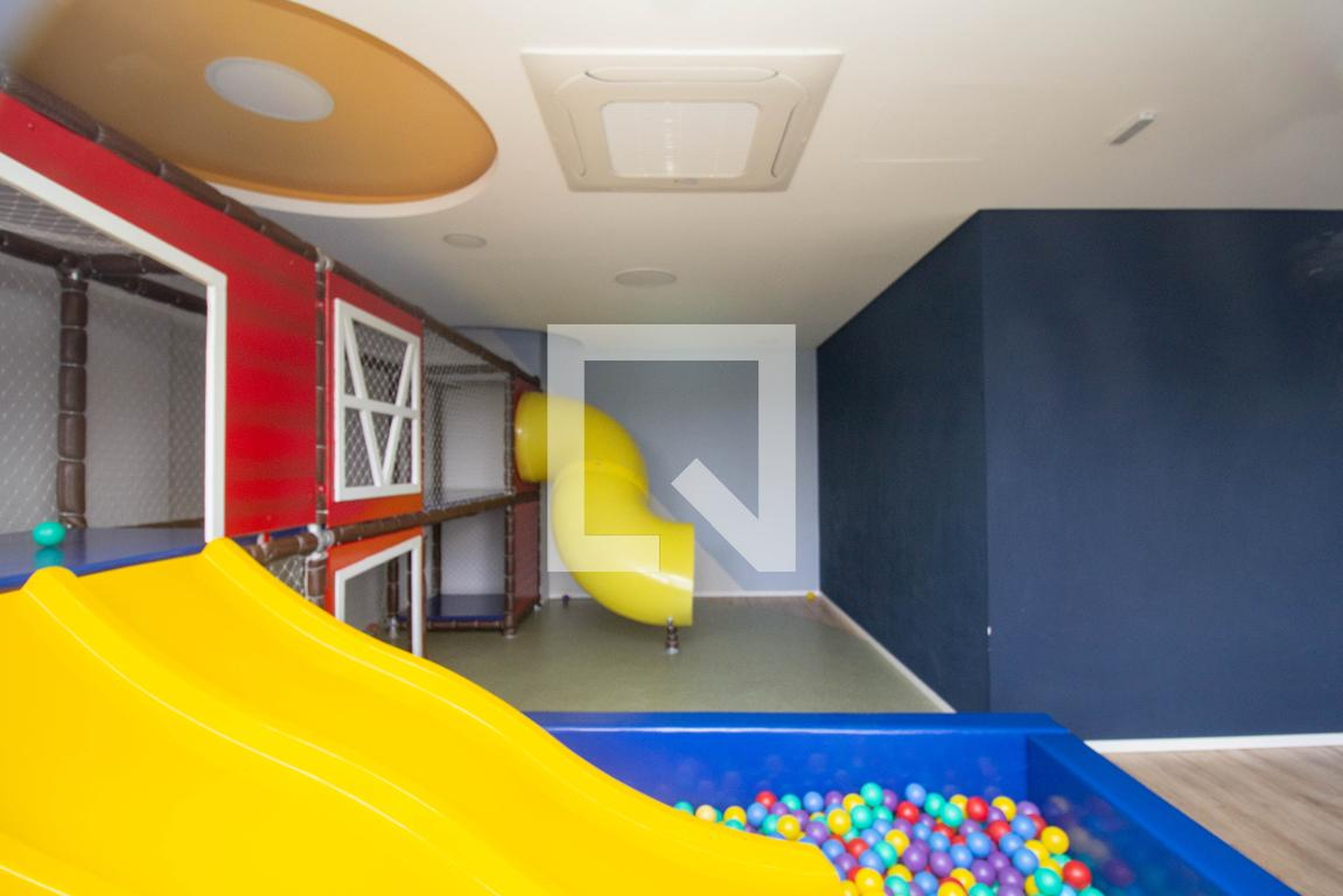 Brinquedoteca - My Square