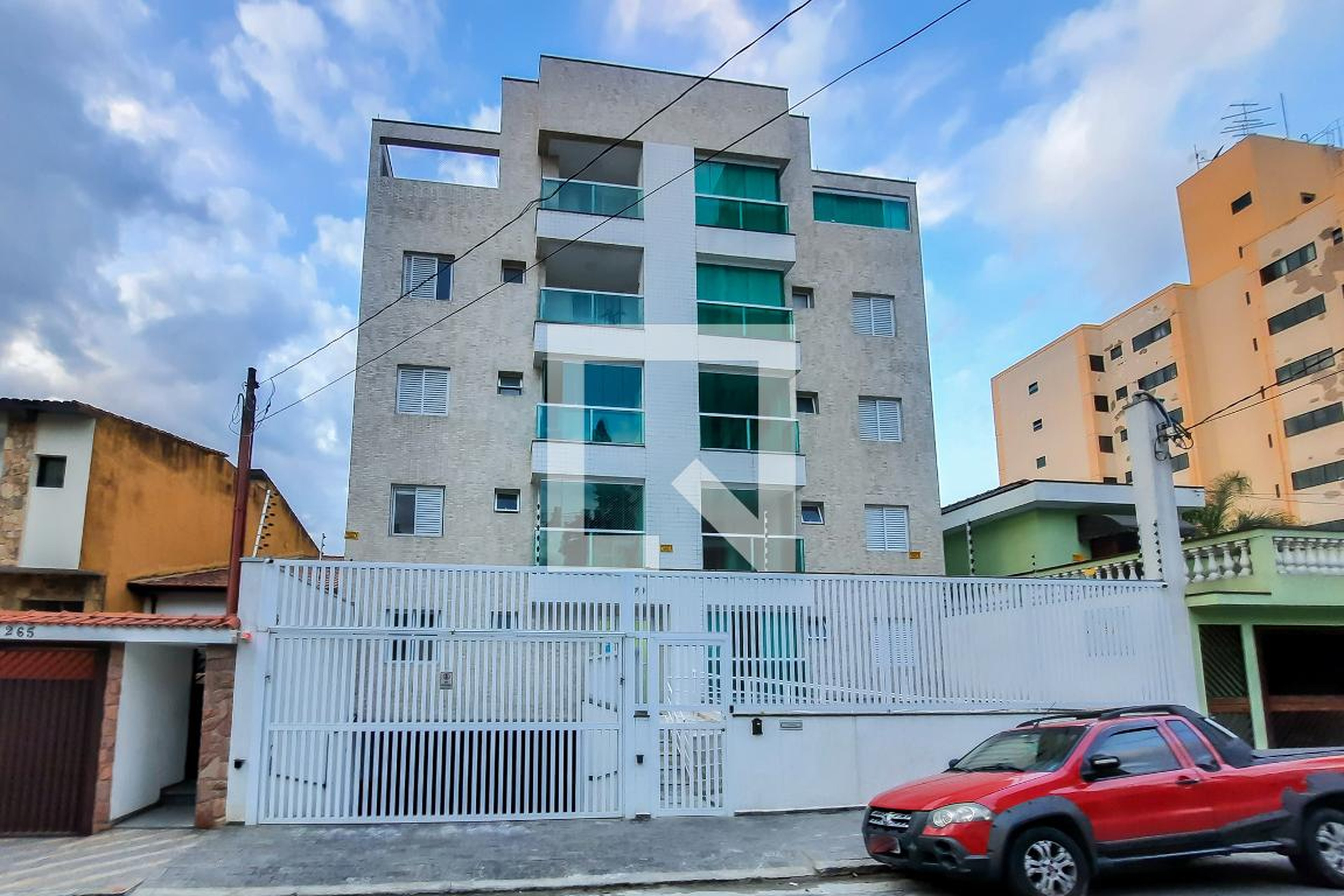 Fachada do Condomínio Residencial Allegro