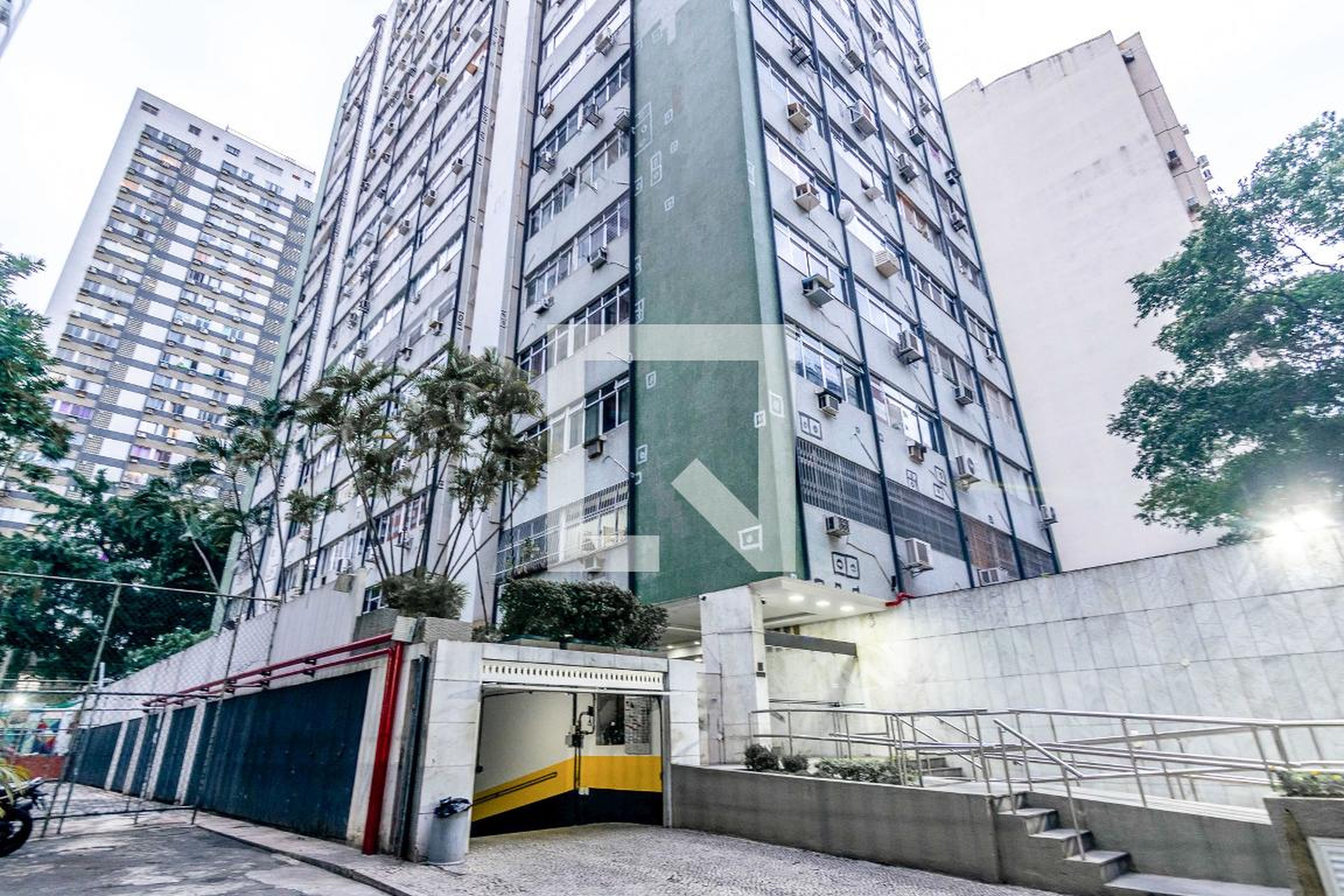 Fachada do Condomínio Edifício Prestígio