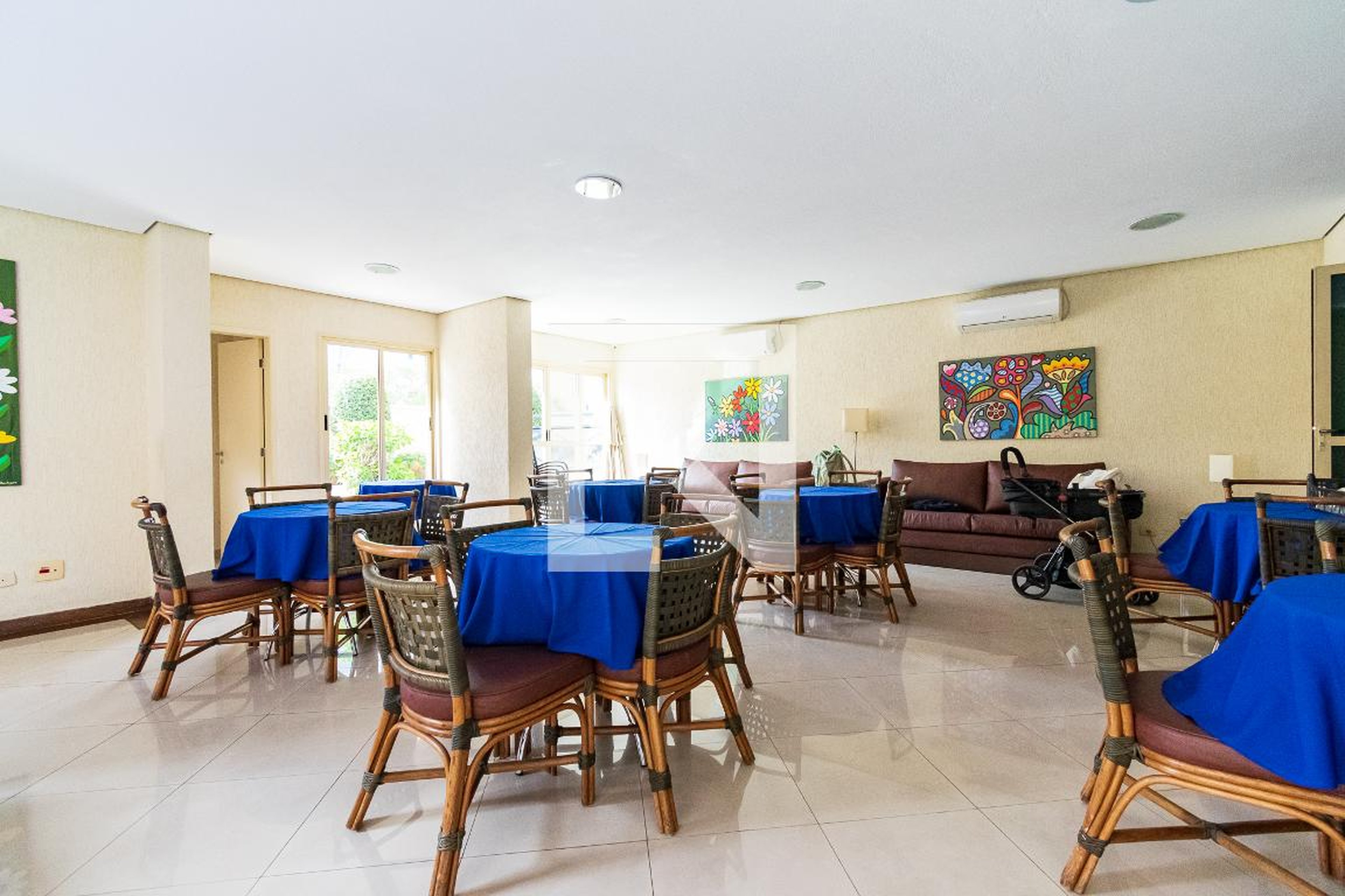 Salão de Festas - Maison Renoir