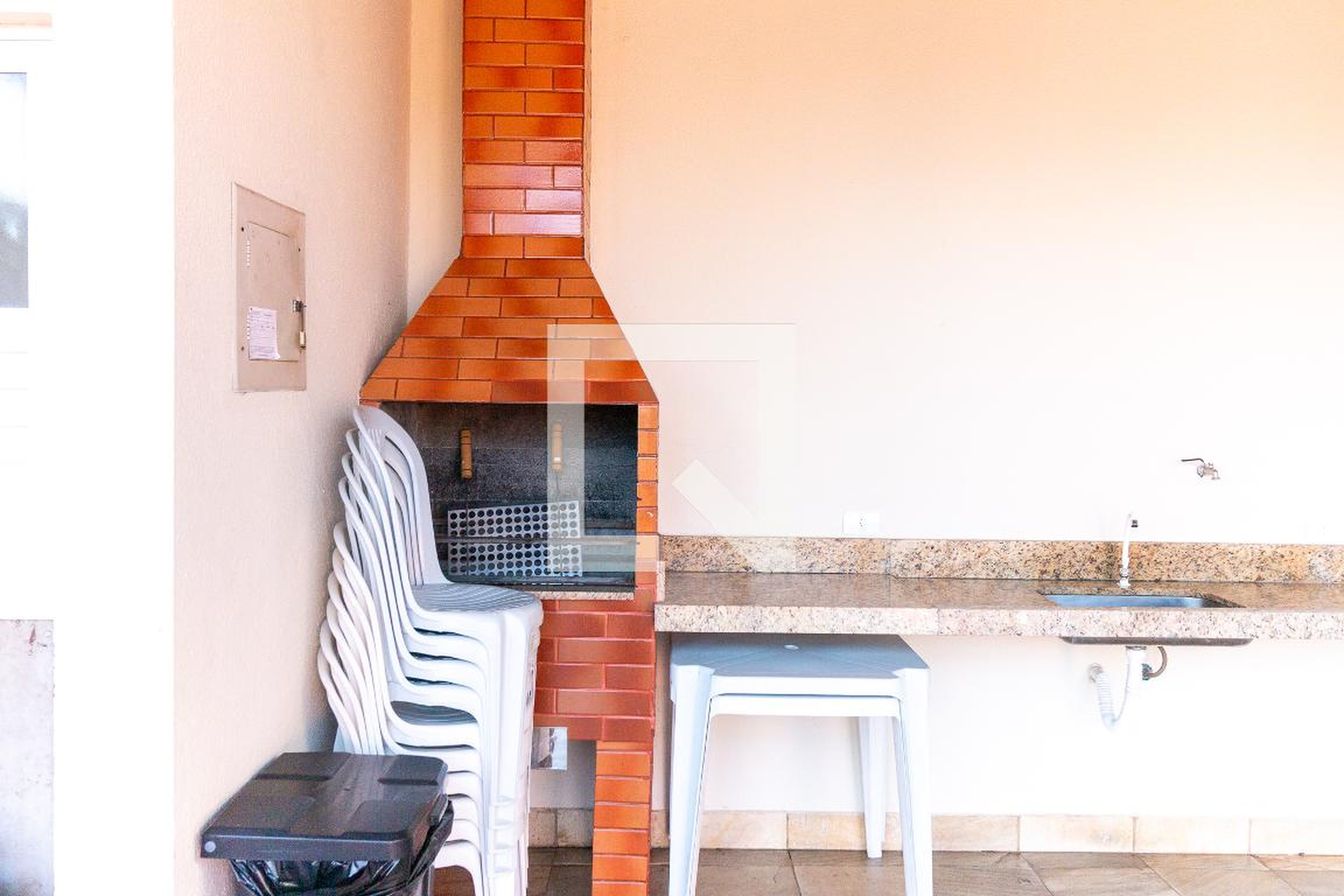 Churrasqueira - Edifício Lyon