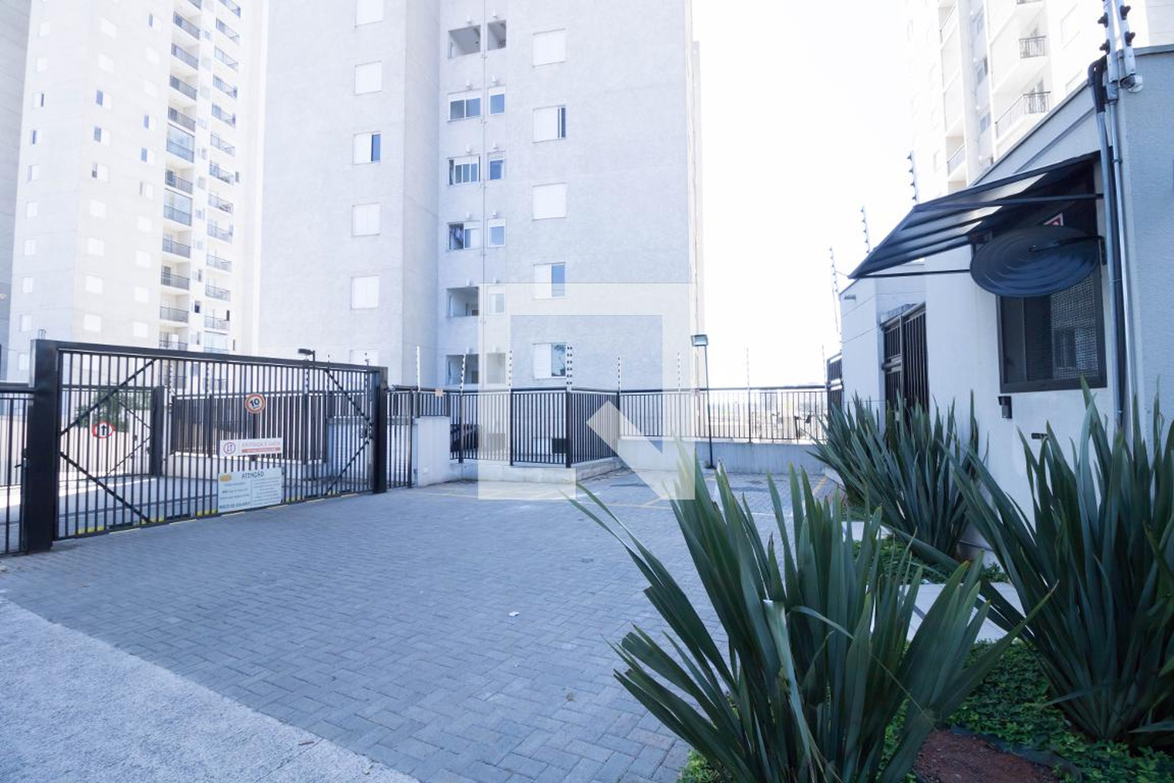 Fachada do Condomínio Condomínio Cenário Duo