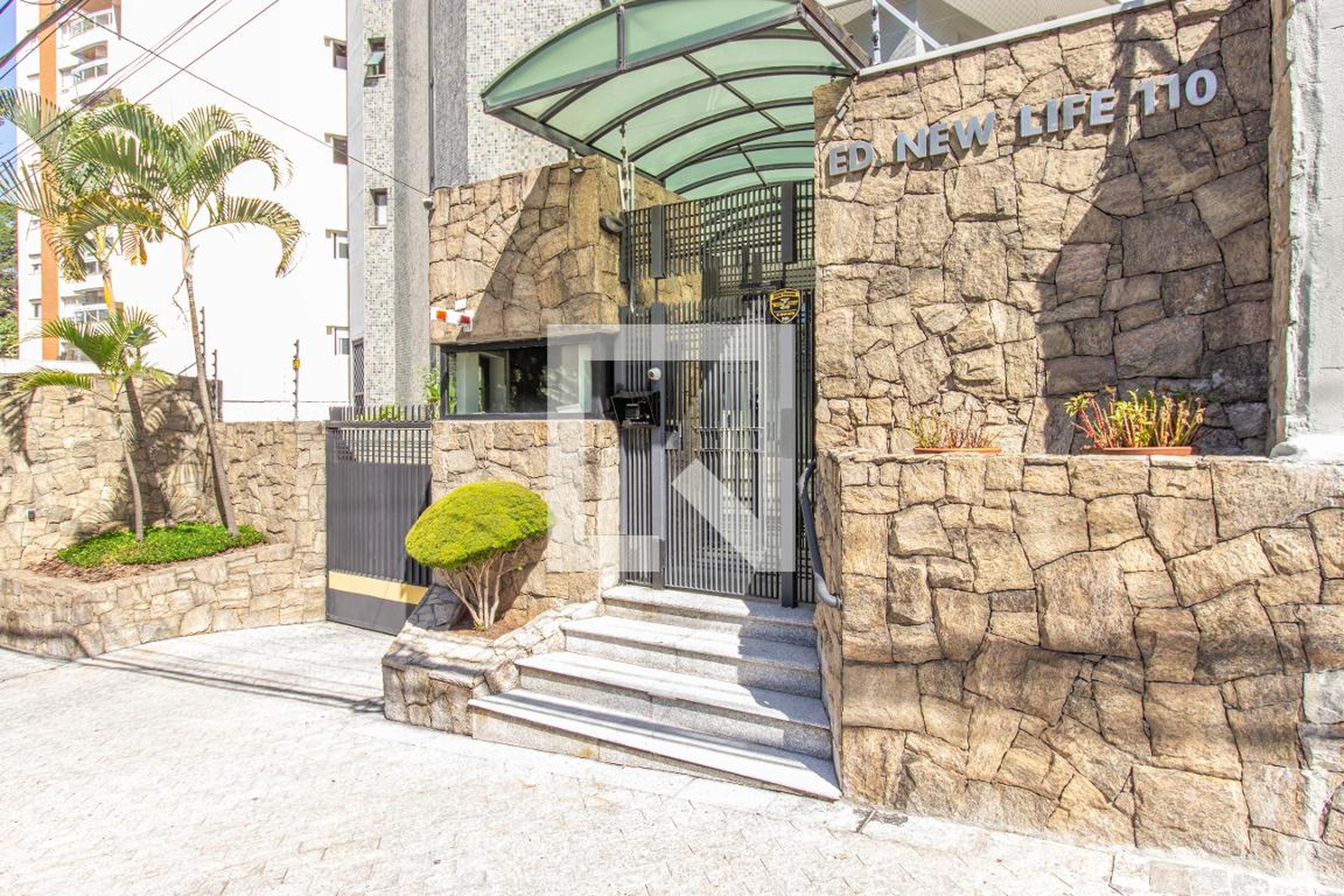 Fachada Condomínio NEW LIFE