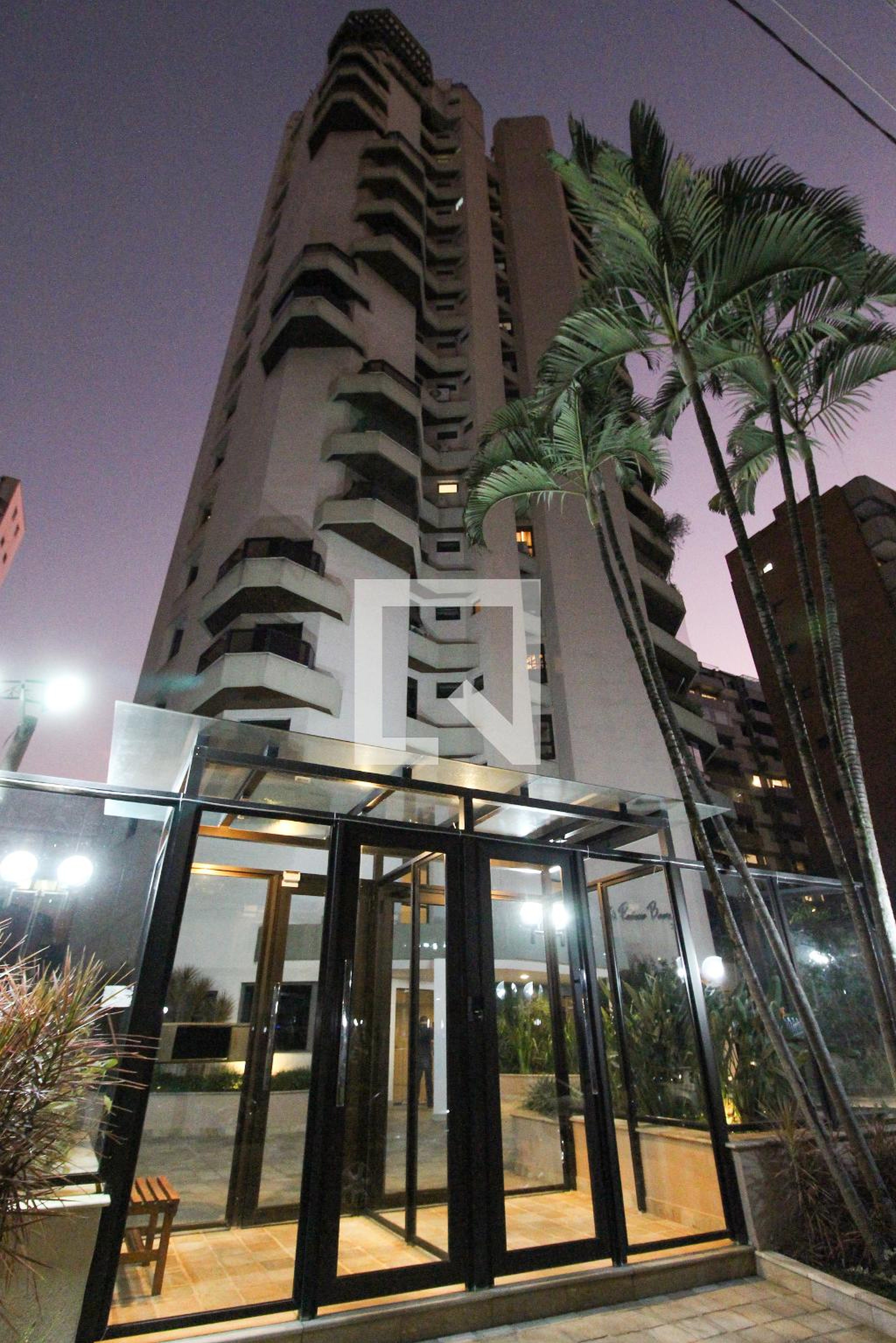 Fachada do Prédio Condomínio Palácio Bourbom