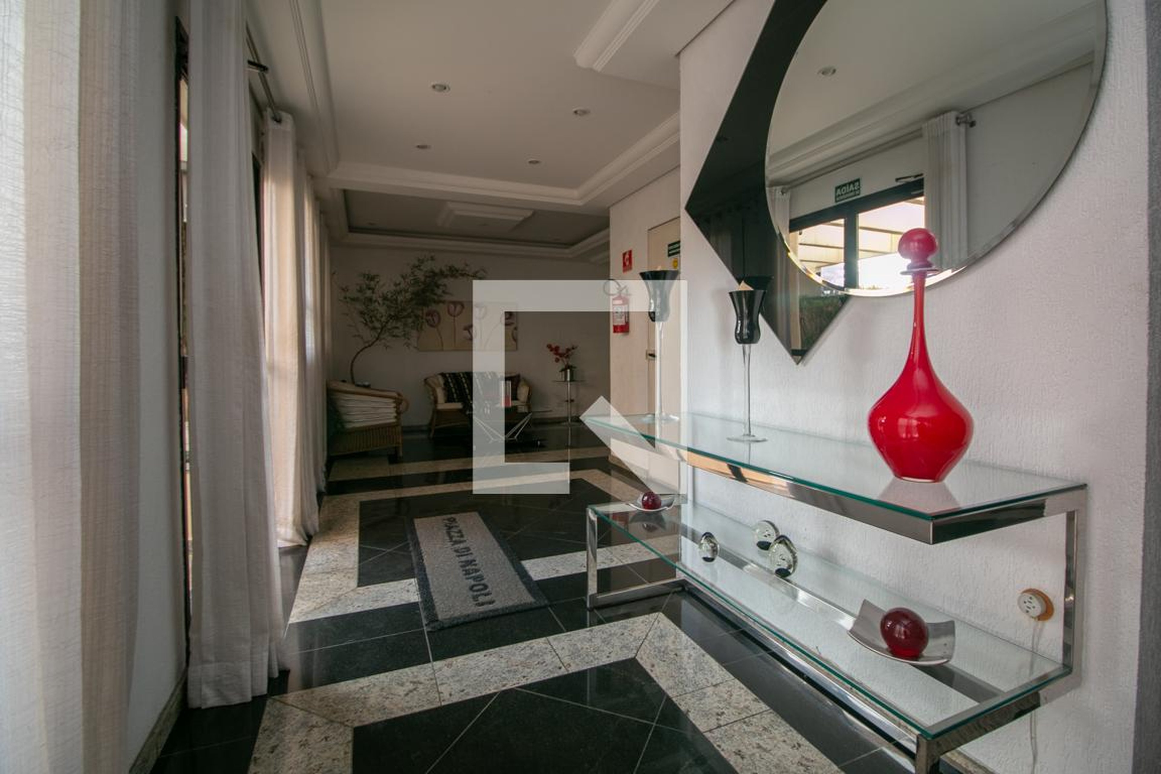 Hall Social - Piazza di Napoli