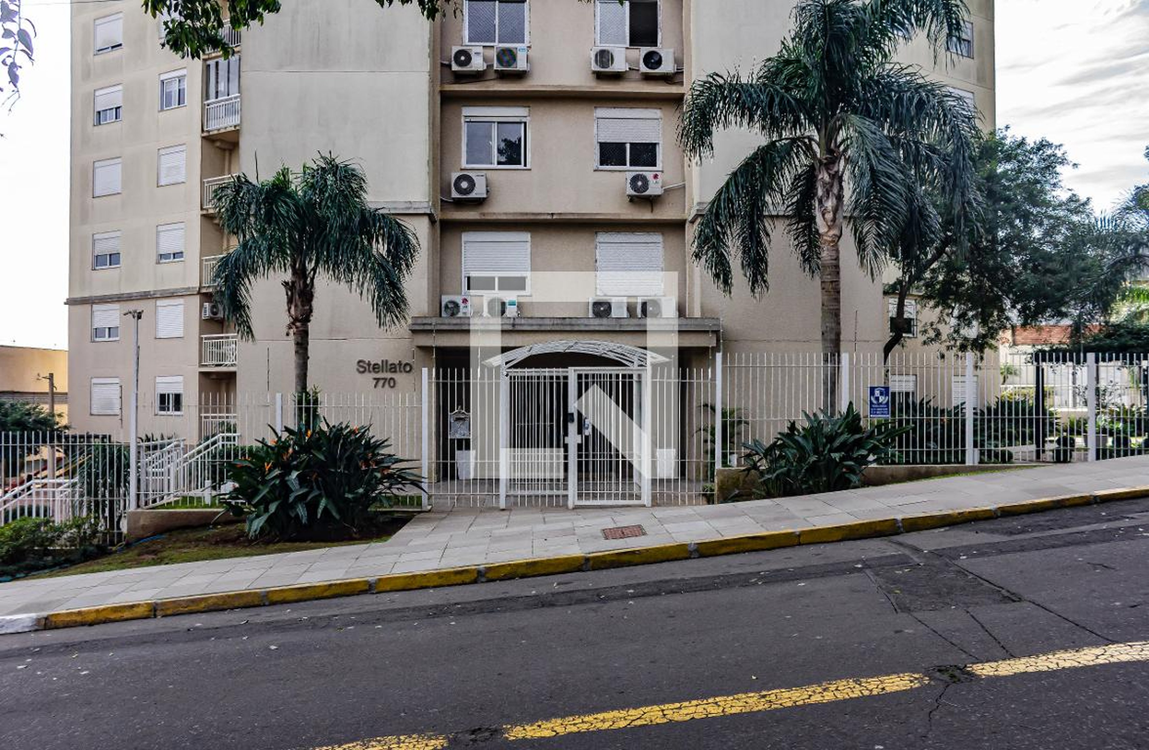 Fachada do Condomínio Condomínio Stellato