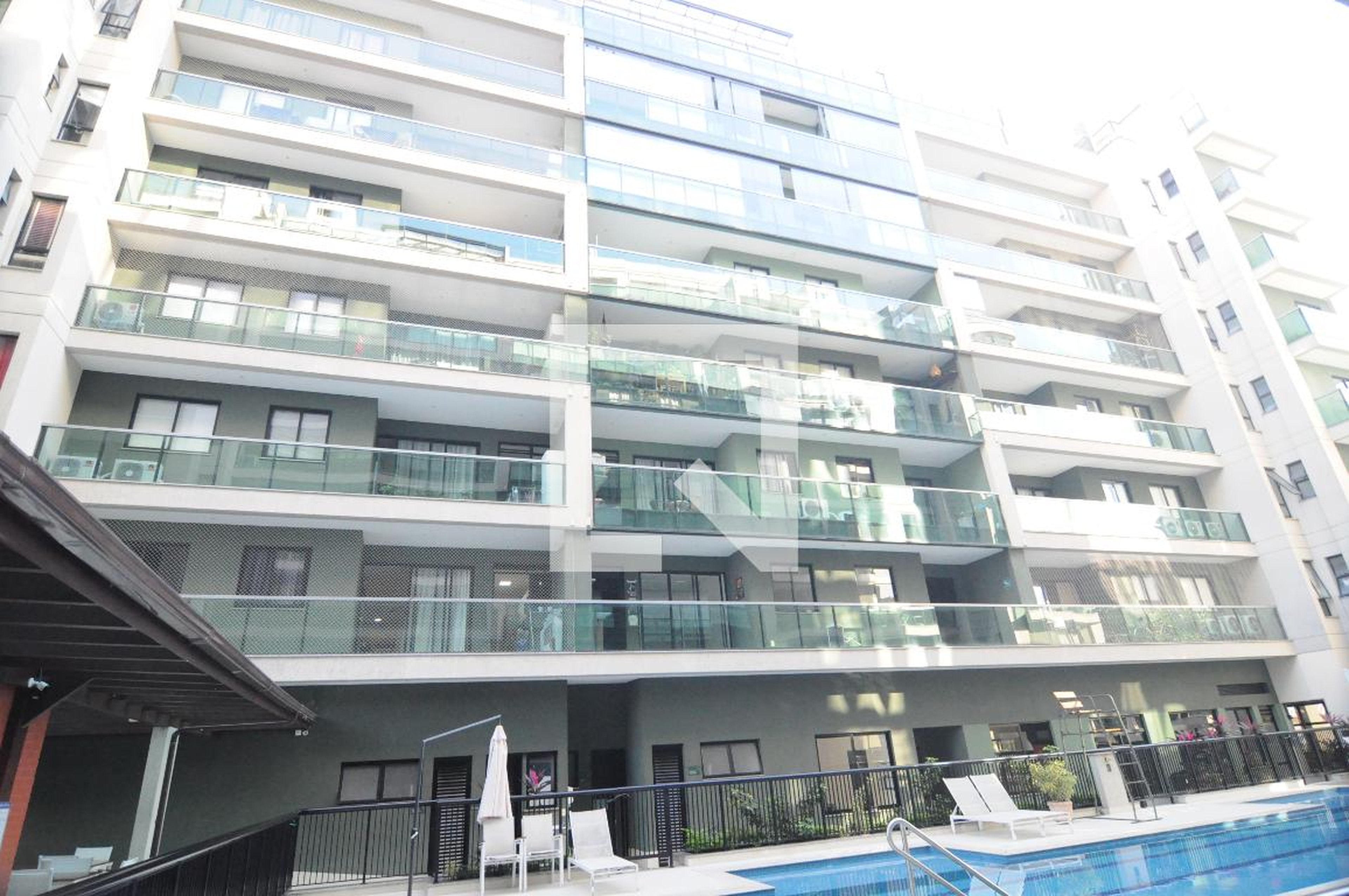 Fachada do Condomínio Condomínio Scenarium Residence