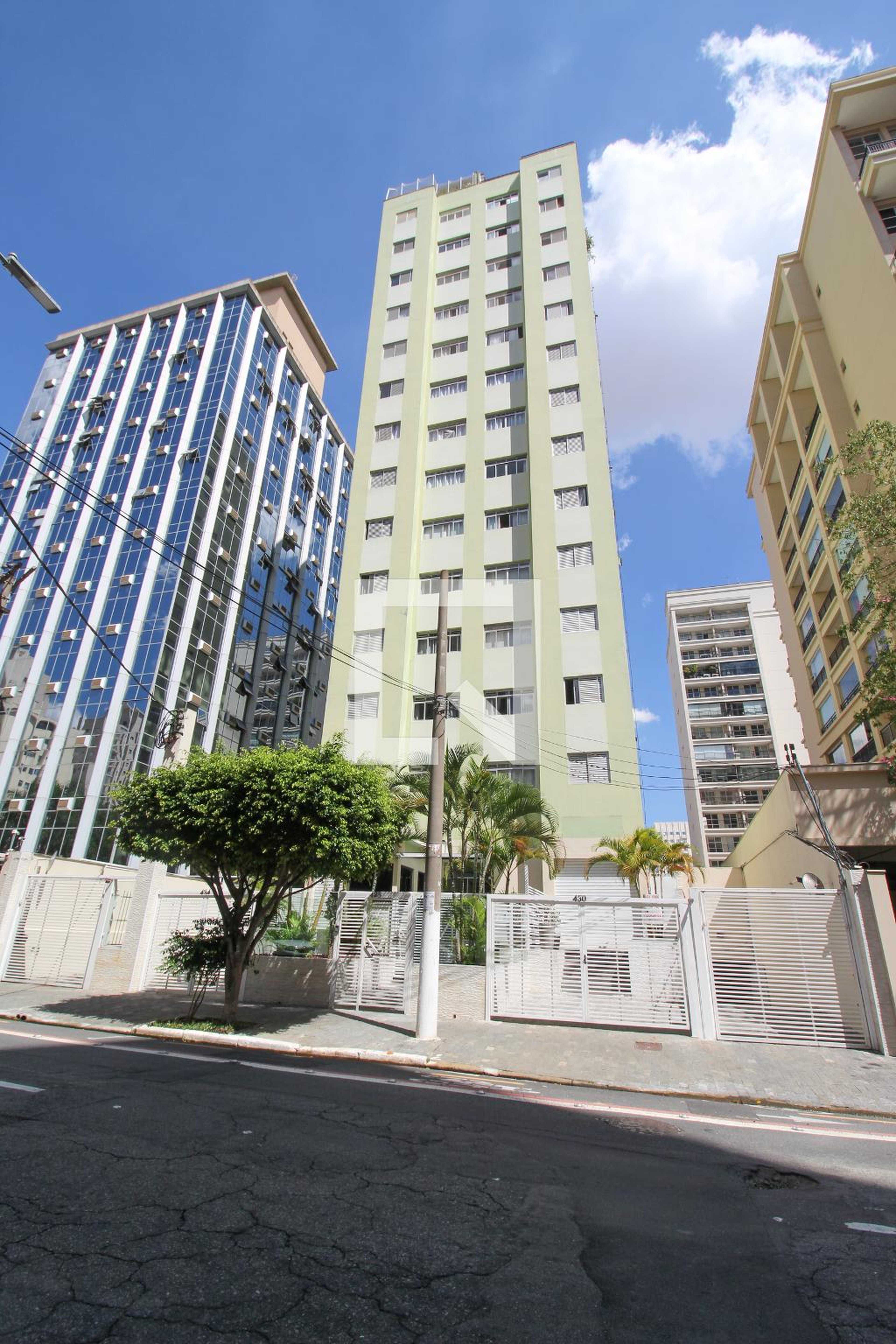 Fachada do Prédio Condomínio Nazha
