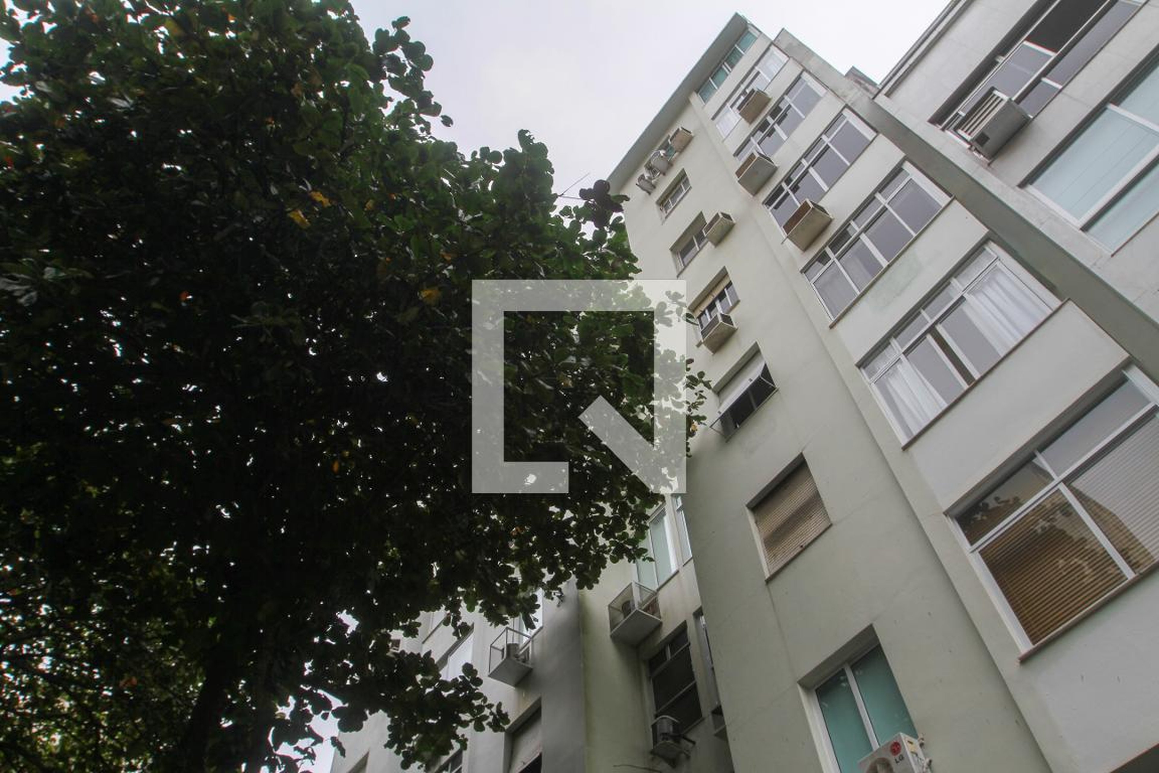 Fachada do Prédio Condomínio Renne