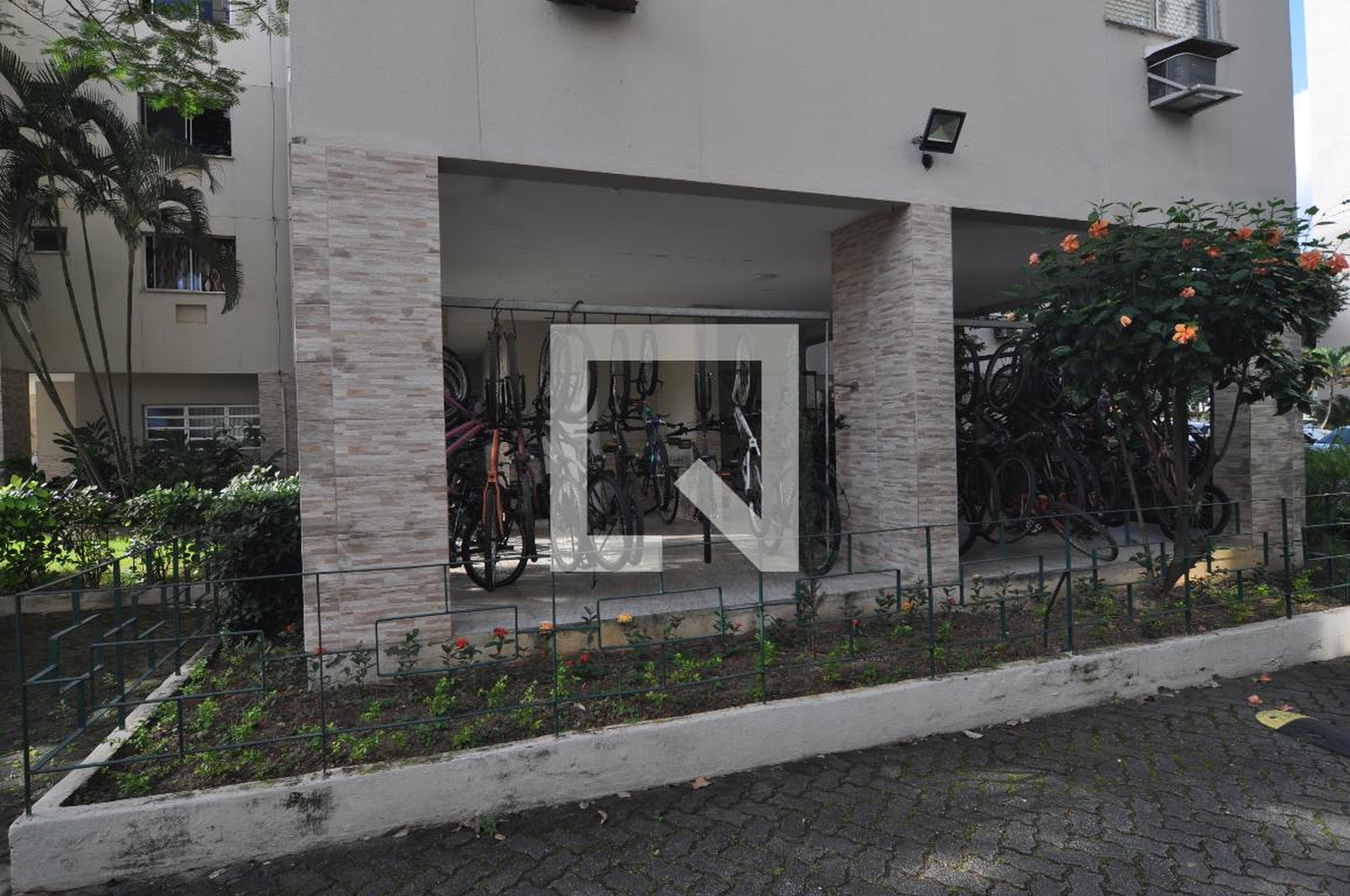 Bicicletario - RESIDÊNCIAS DO BOSQUE