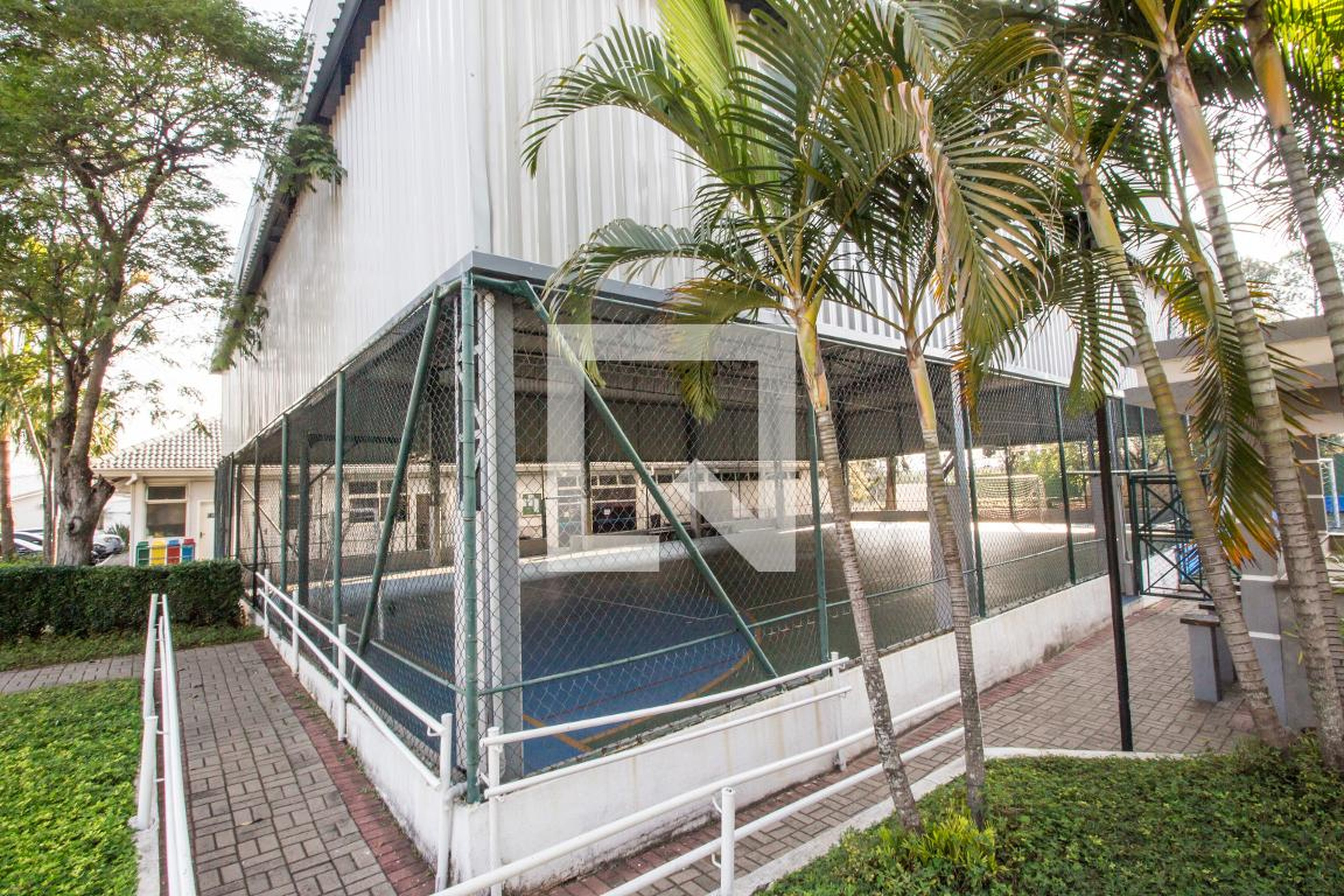 Quadra Esportiva - RESIDENCIAL ALPHAVILLE 06